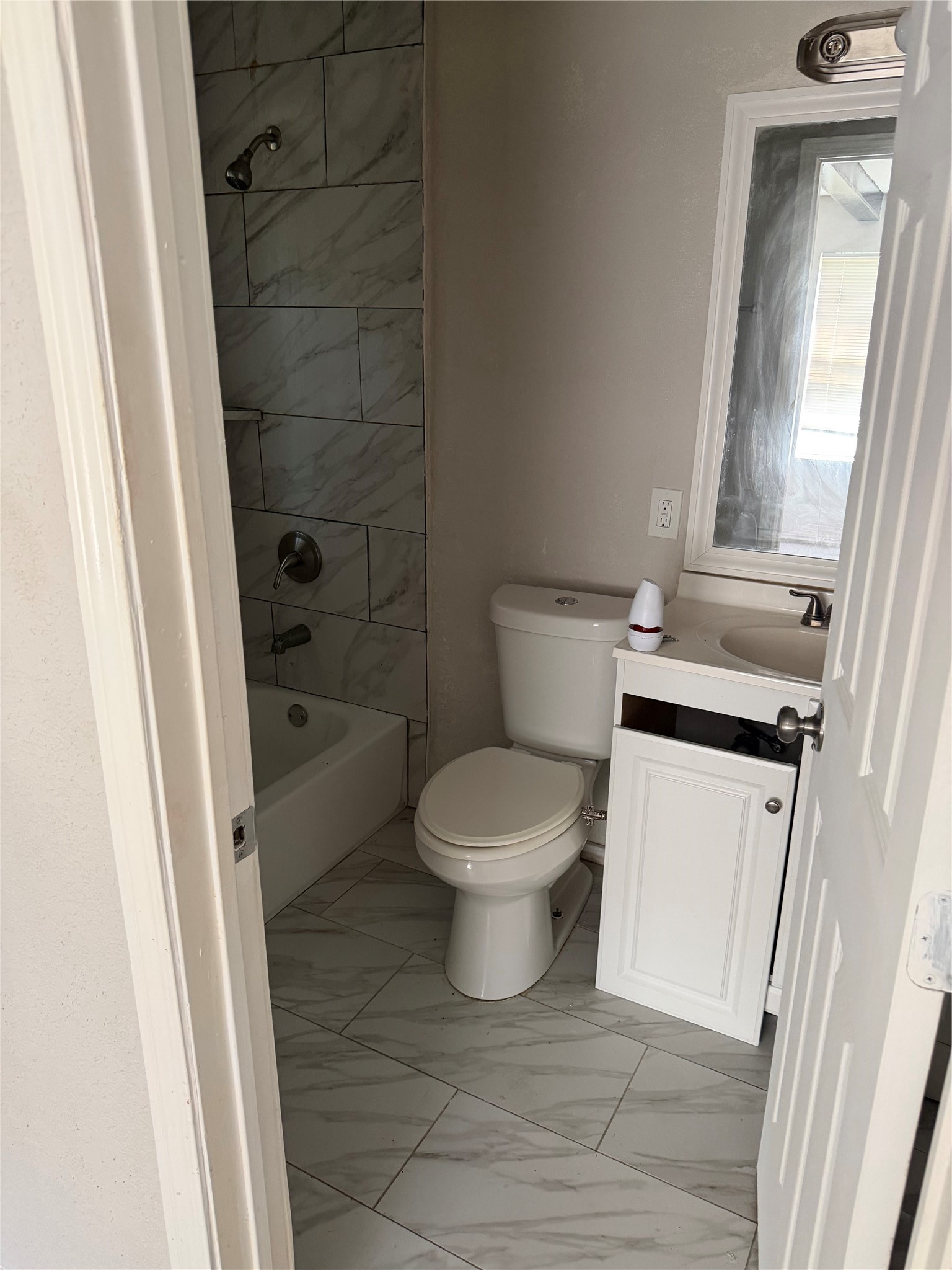 417 13th Street N Property Photo 6