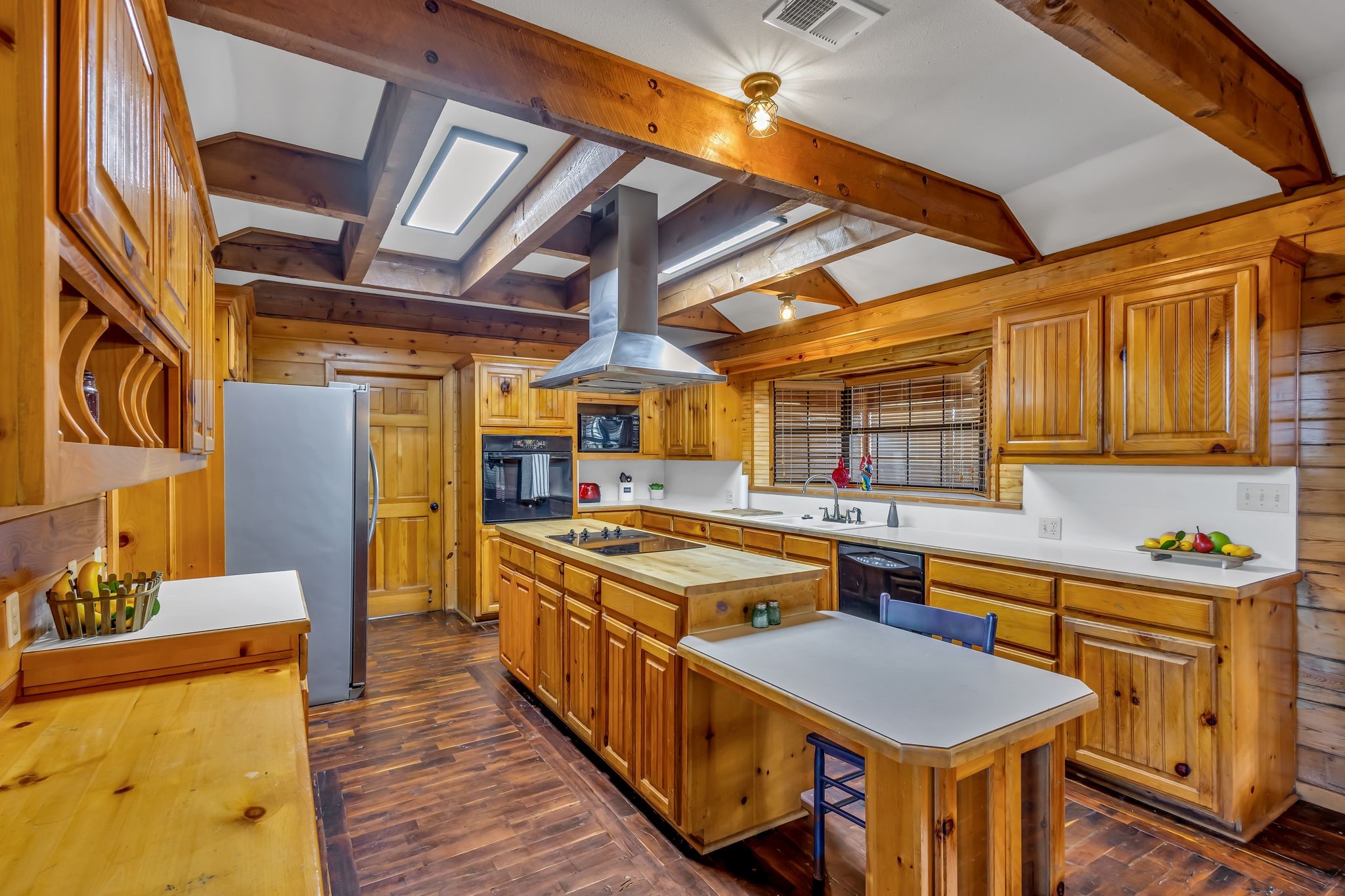3280 Henderson Drive Property Photo 10