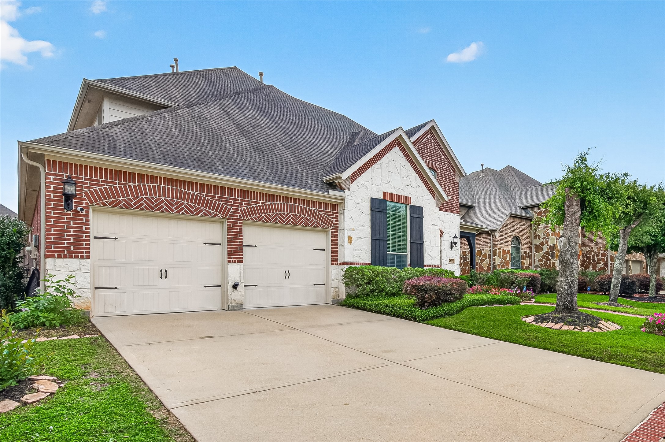 6935 Tiedmann Park Way Property Photo 3