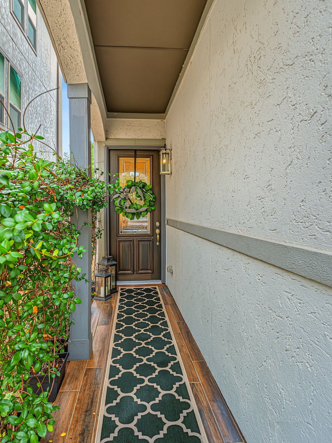 10612 Centre Glade Drive Property Photo 5