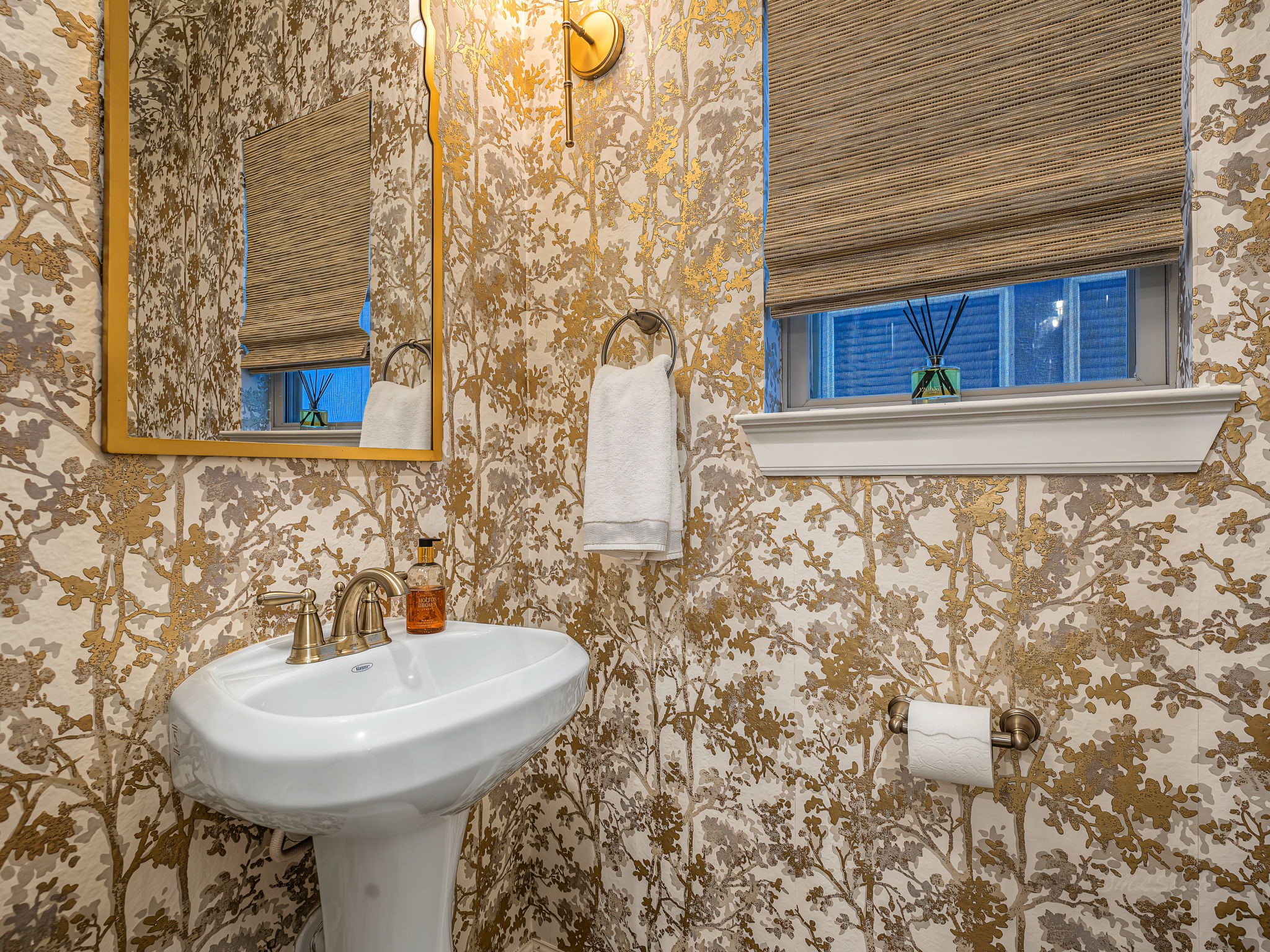 10612 Centre Glade Drive Property Photo 15