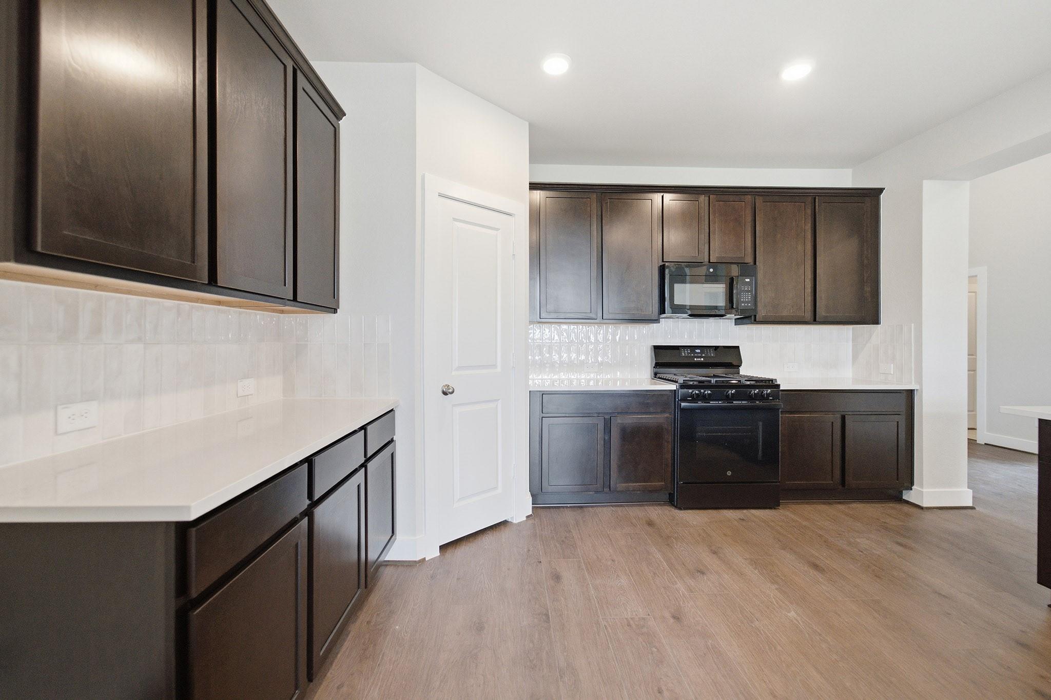 7702 Jade Crest Drive Property Photo 11