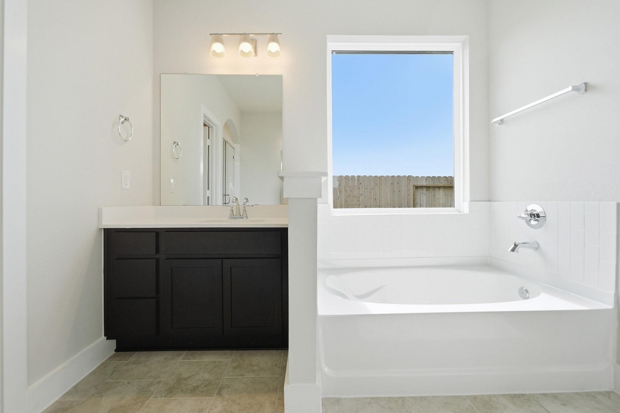 7702 Jade Crest Drive Property Photo 19