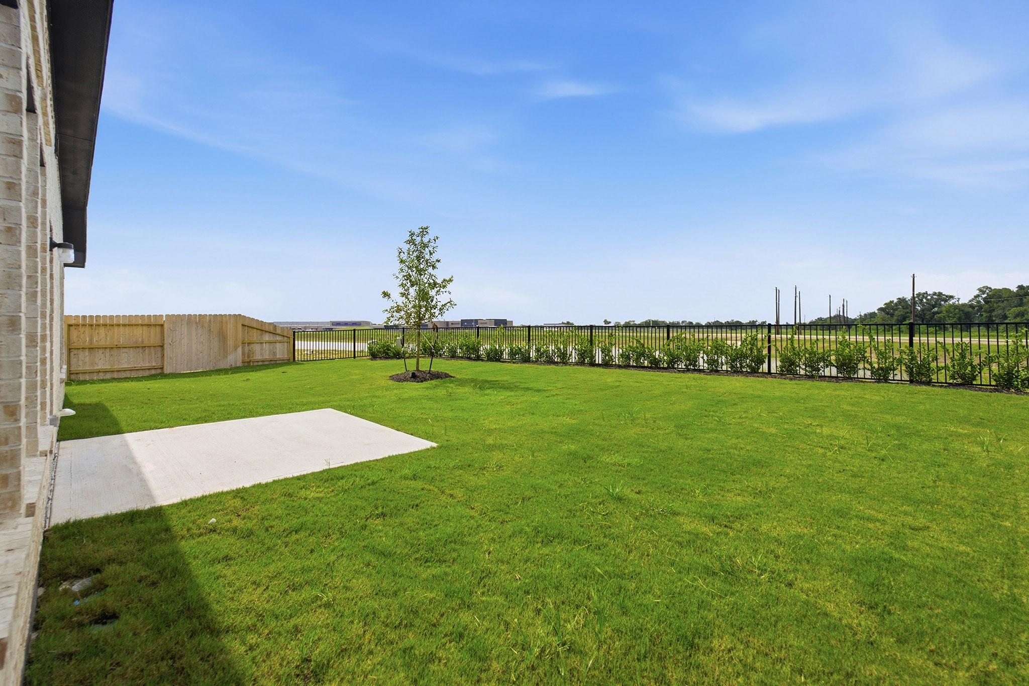 7702 Jade Crest Drive Property Photo 30