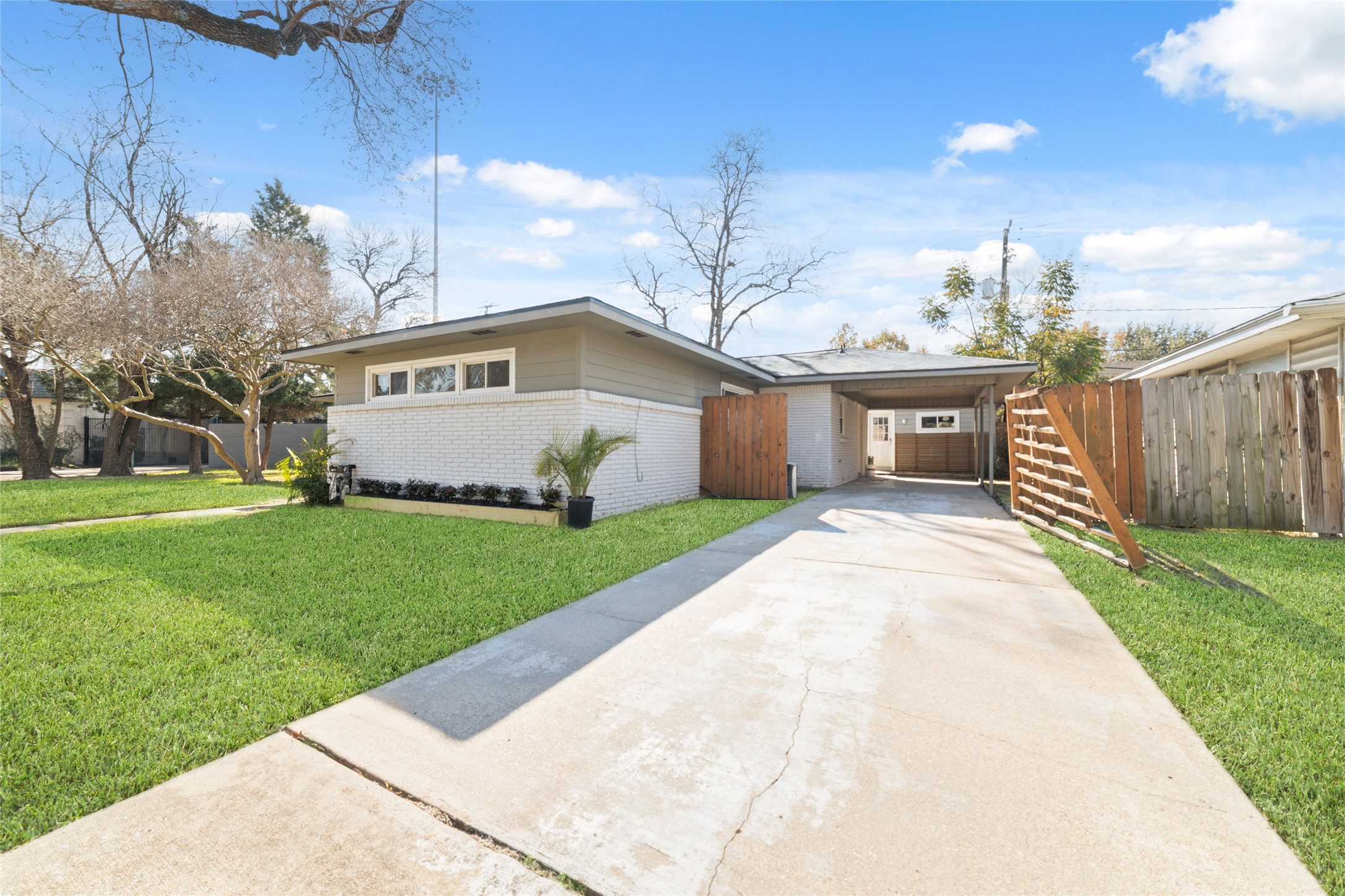 4415 Merwin Street Property Photo 2
