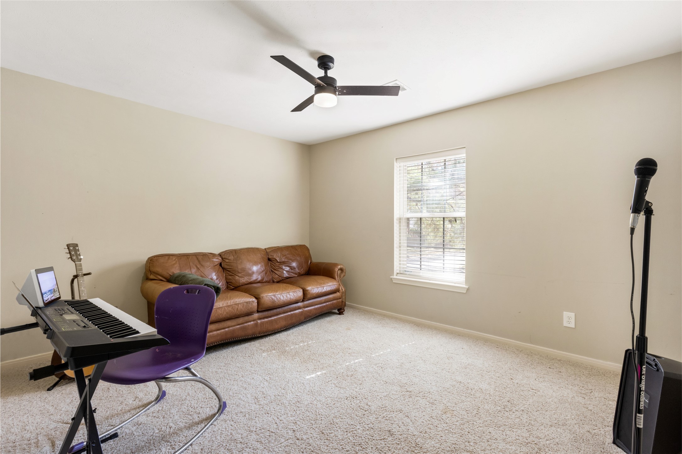 47 Sterling Street Property Photo 26