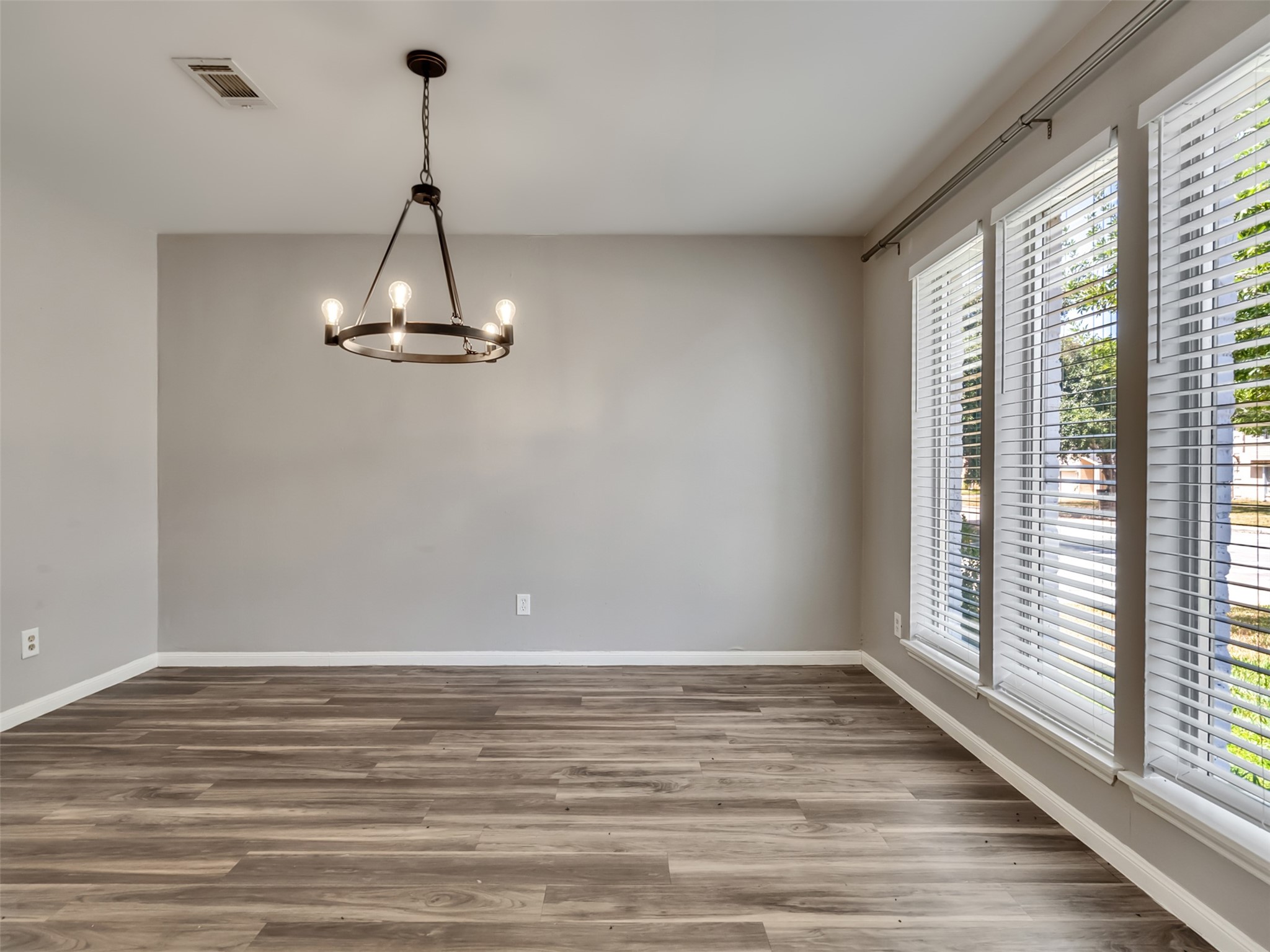 22939 Spring Willow Drive Property Photo 13