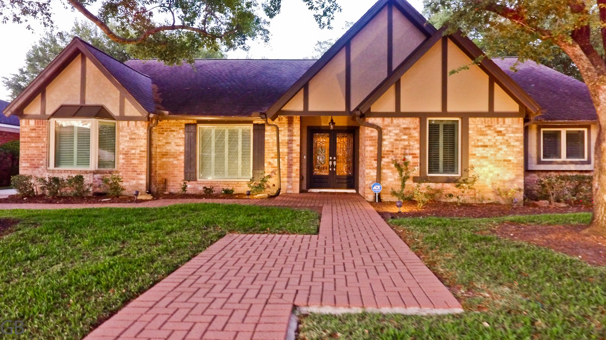 3015 Fairway Drive Property Photo