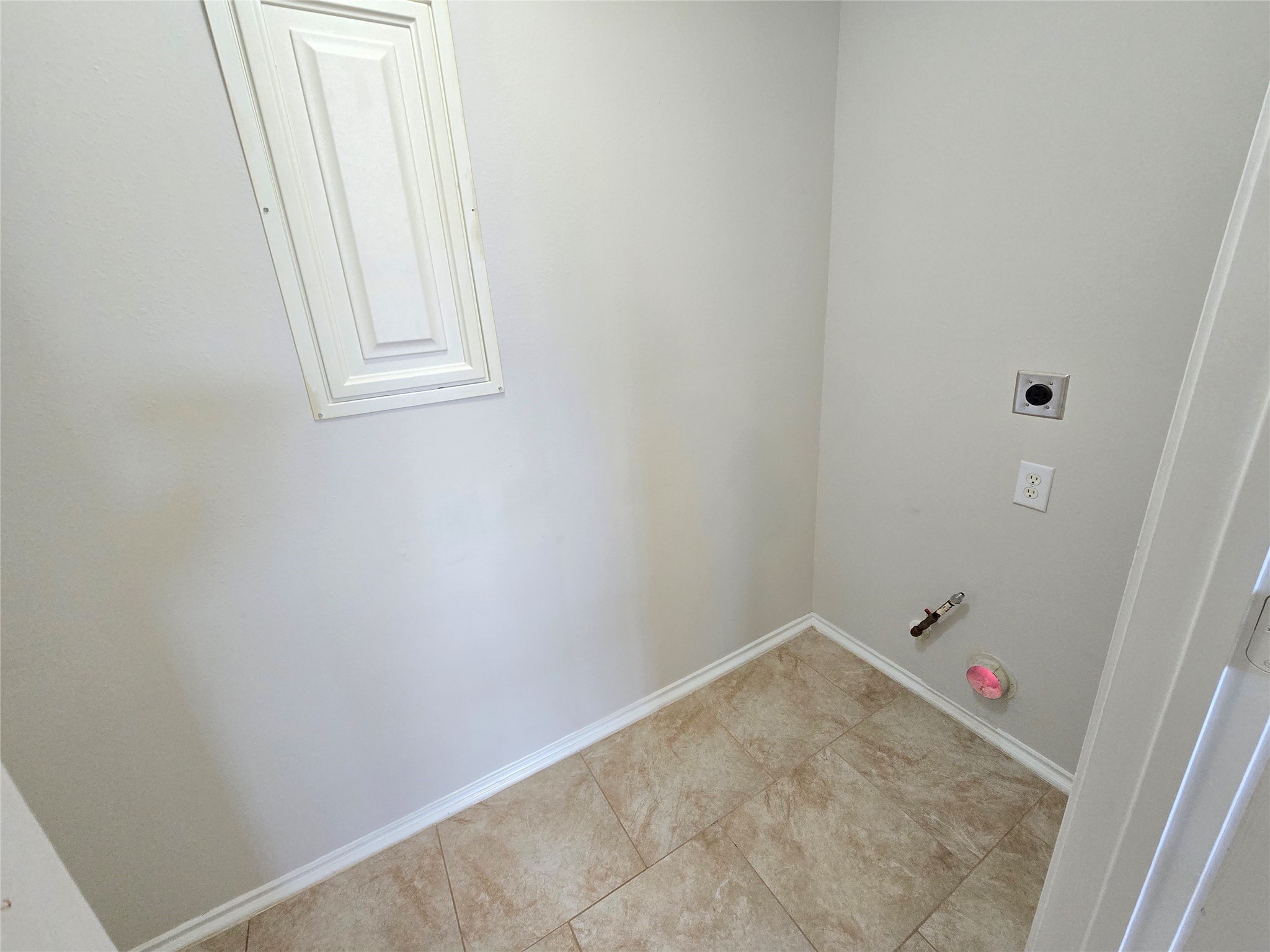19923 Oland Way Property Photo 11