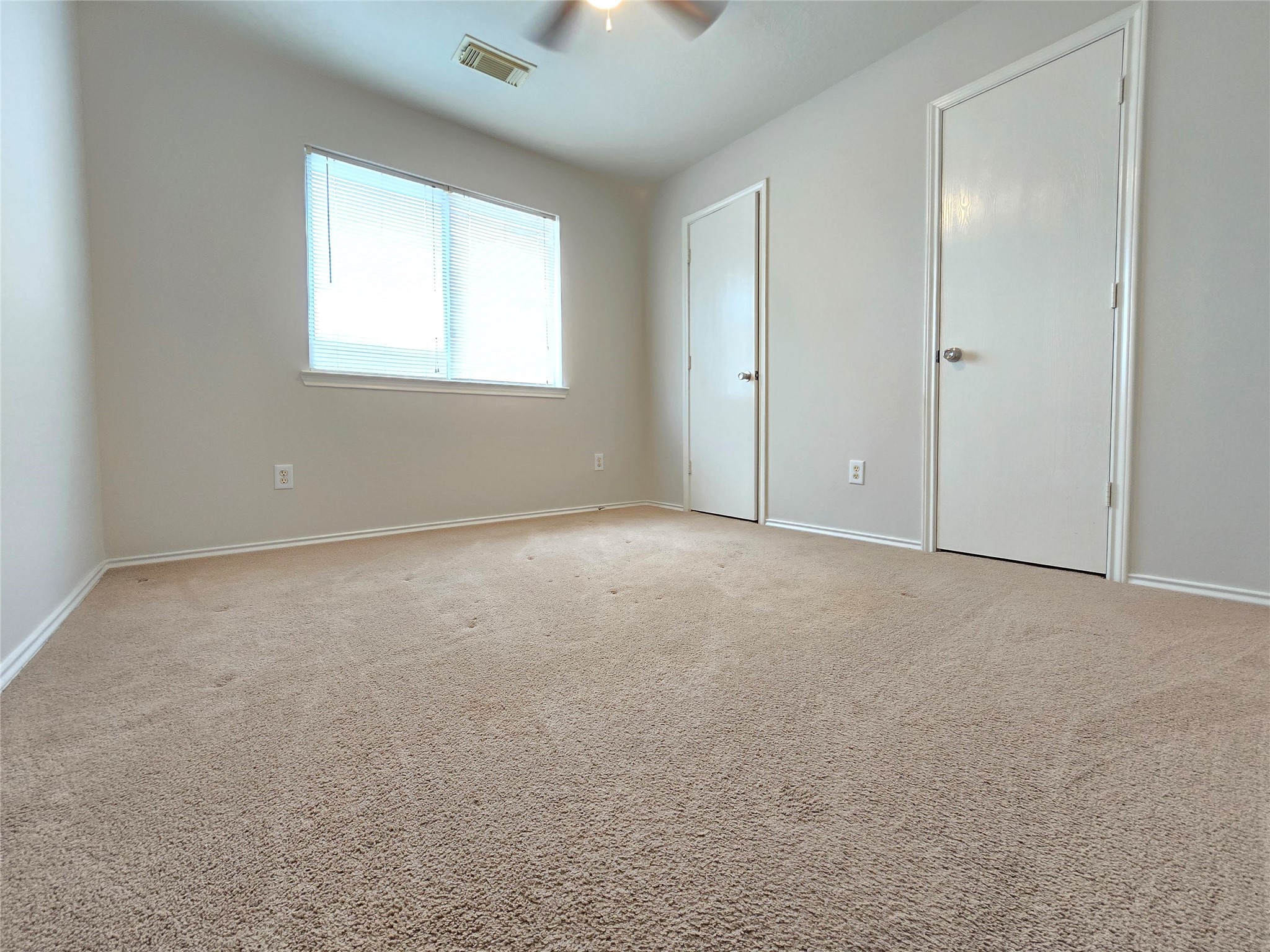 19923 Oland Way Property Photo 12