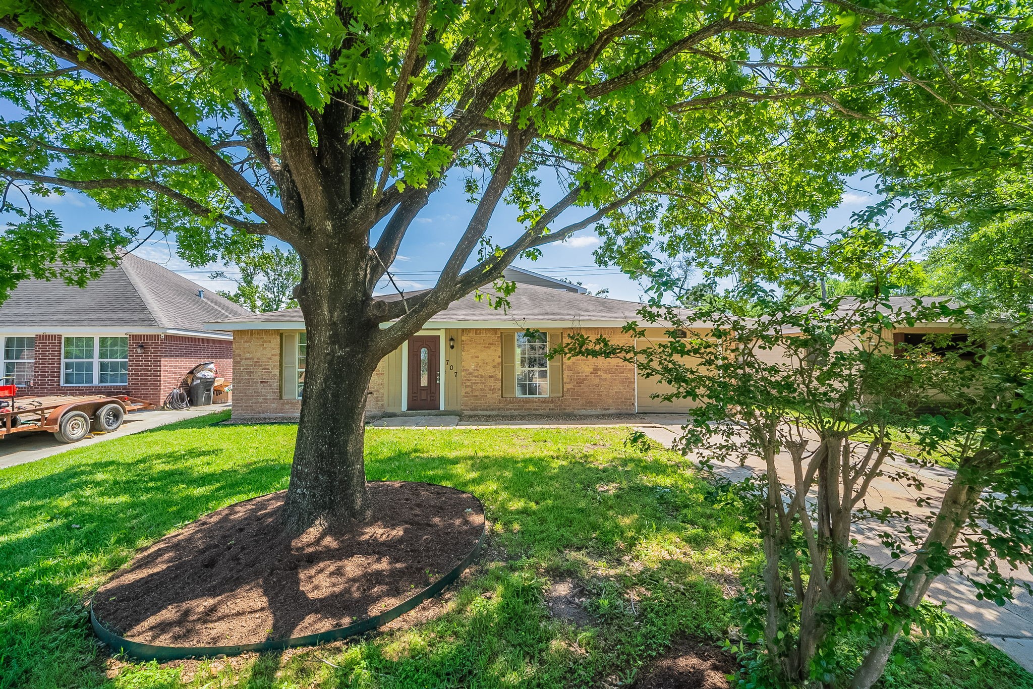 707 Terryhollow Street Property Photo 1