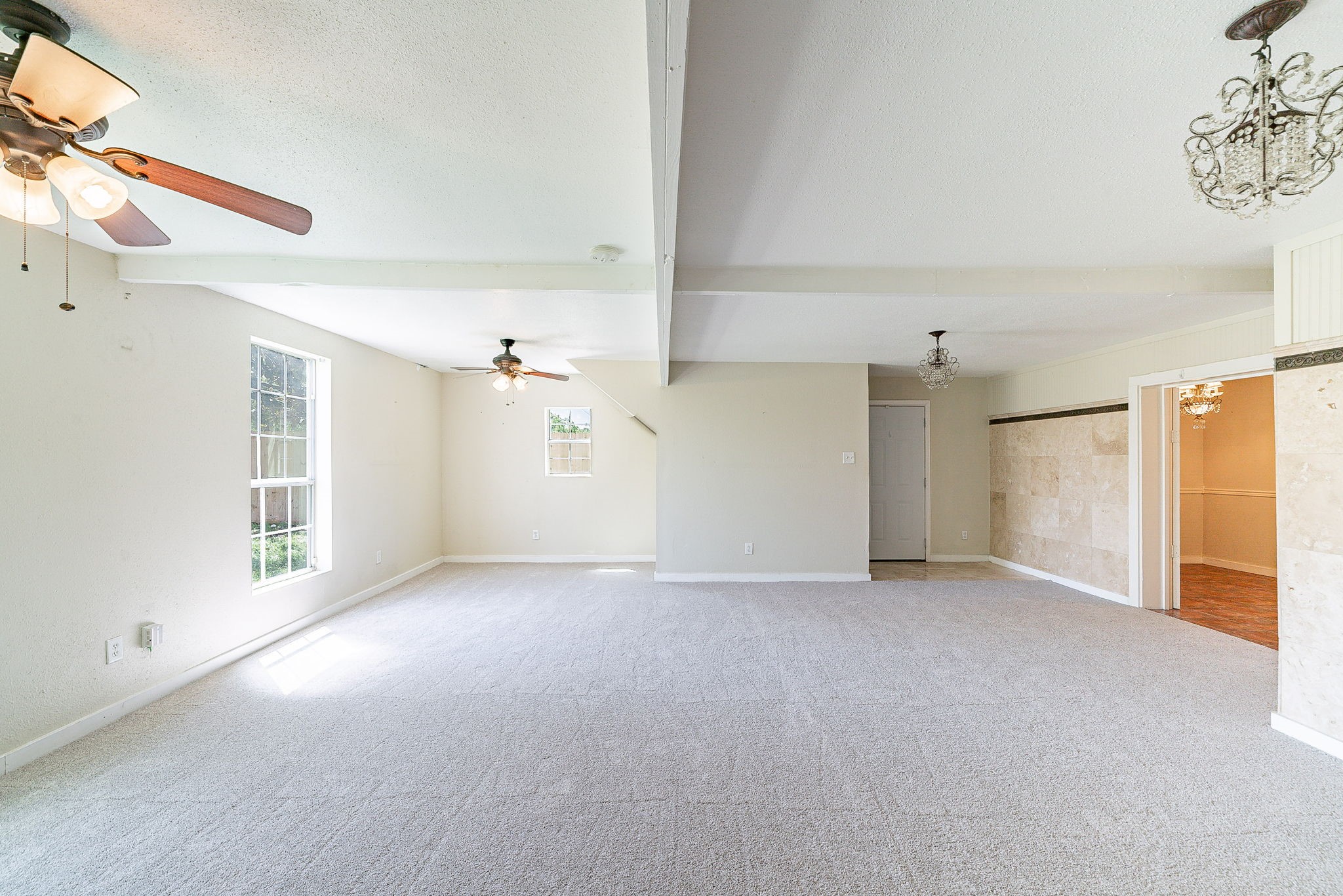 707 Terryhollow Street Property Photo 8