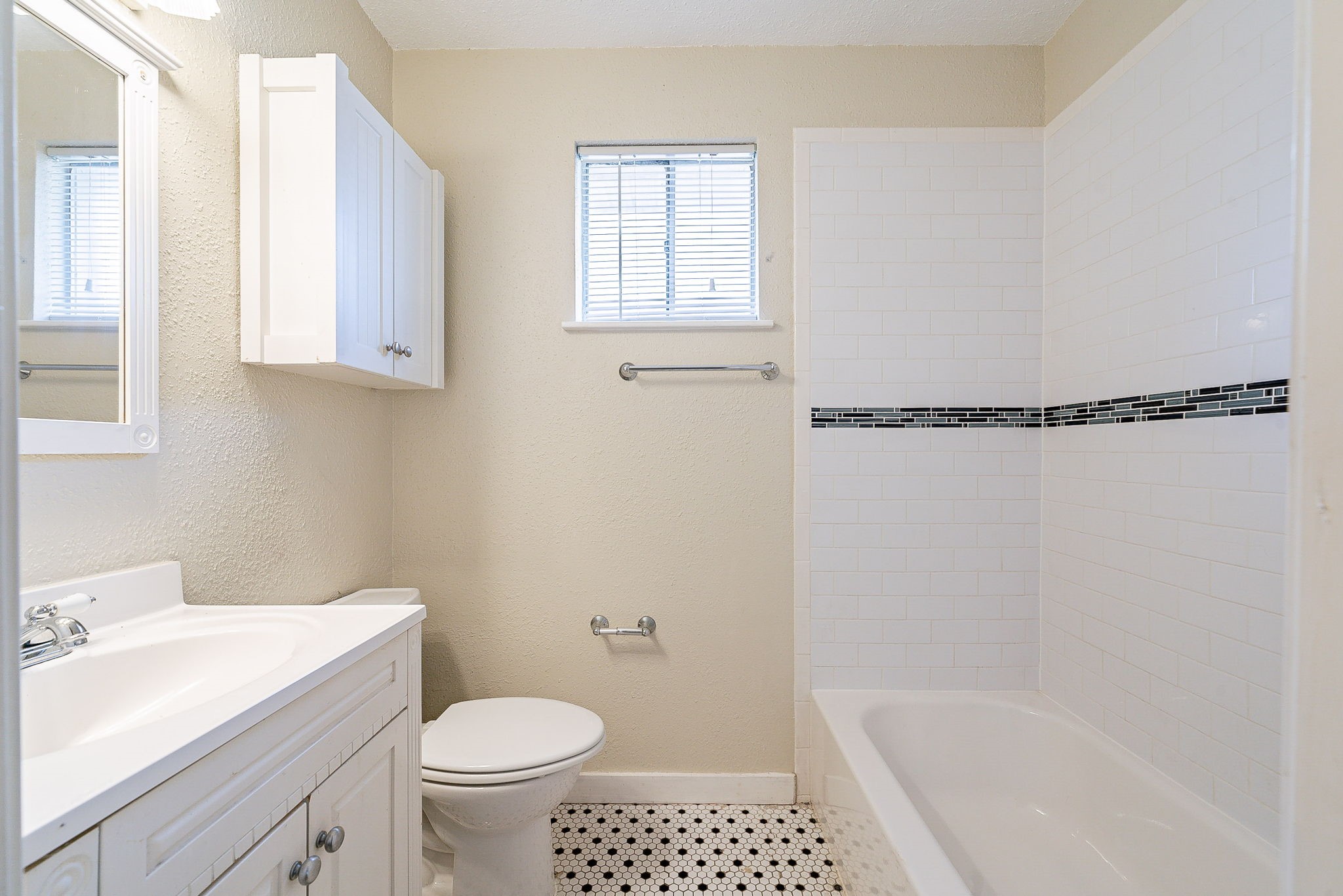 707 Terryhollow Street Property Photo 13