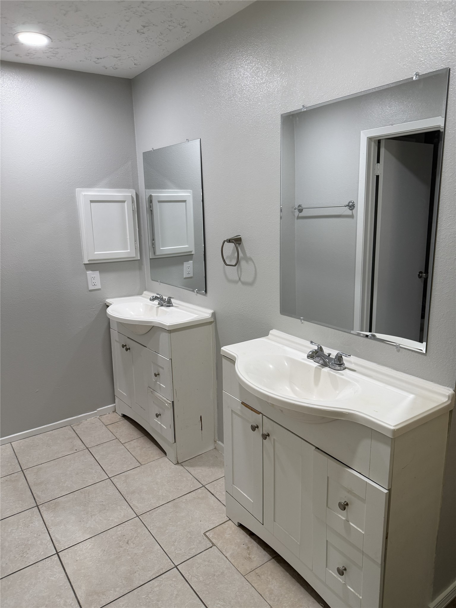 3846 Old Post Road Property Photo 7