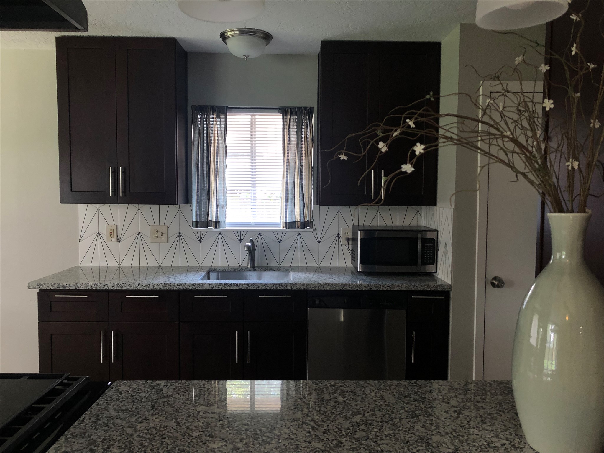 1003 Shadow Mountain Drive Property Photo 20