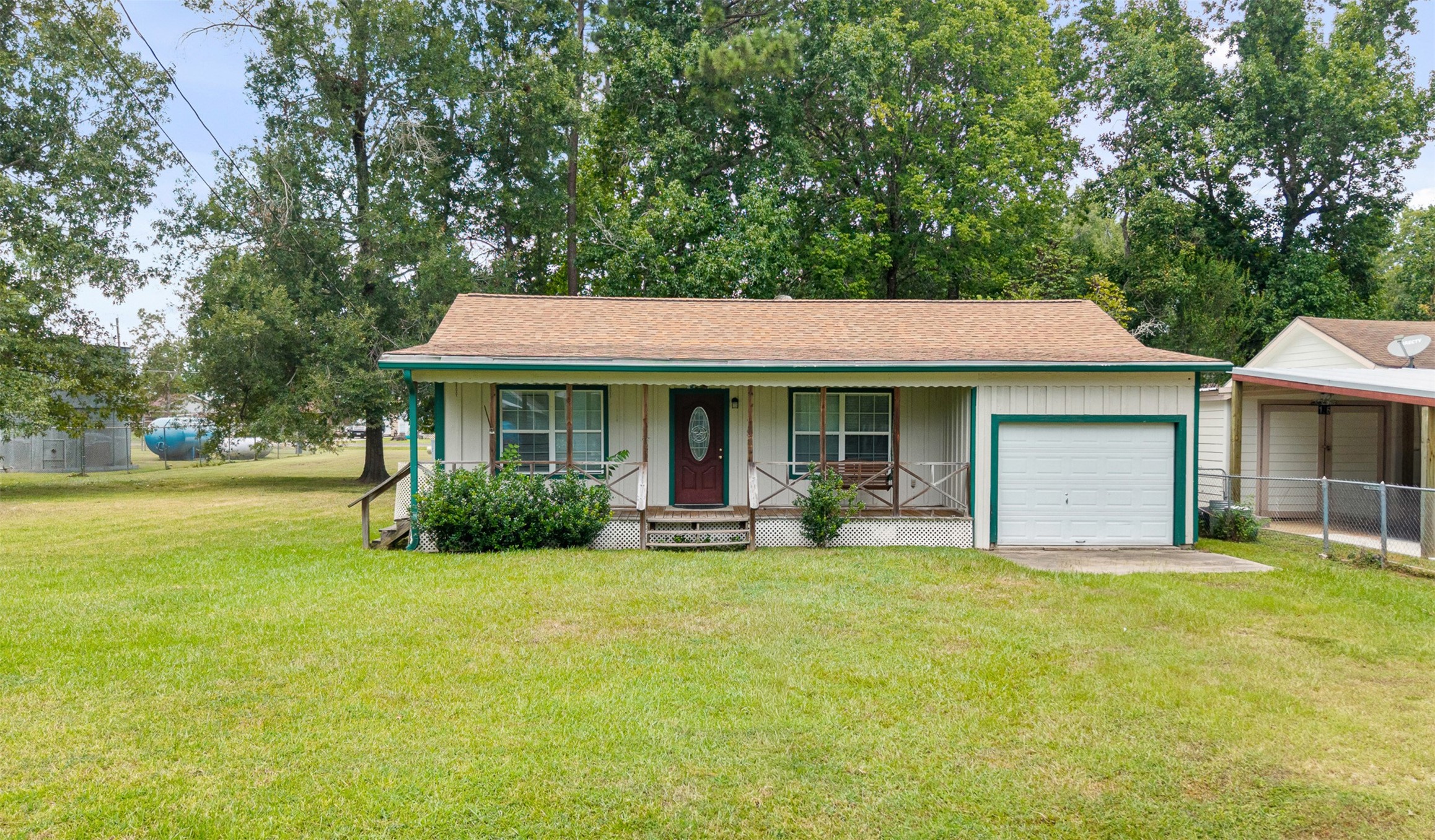 190 Lake View Lane Property Photo