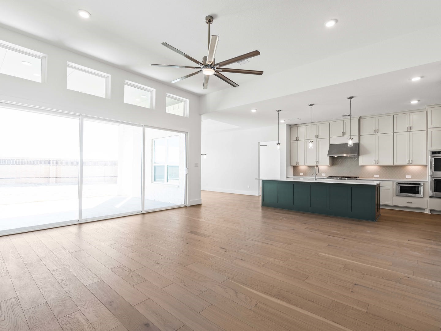 7106 Sunflower Valley Drive Property Photo 6