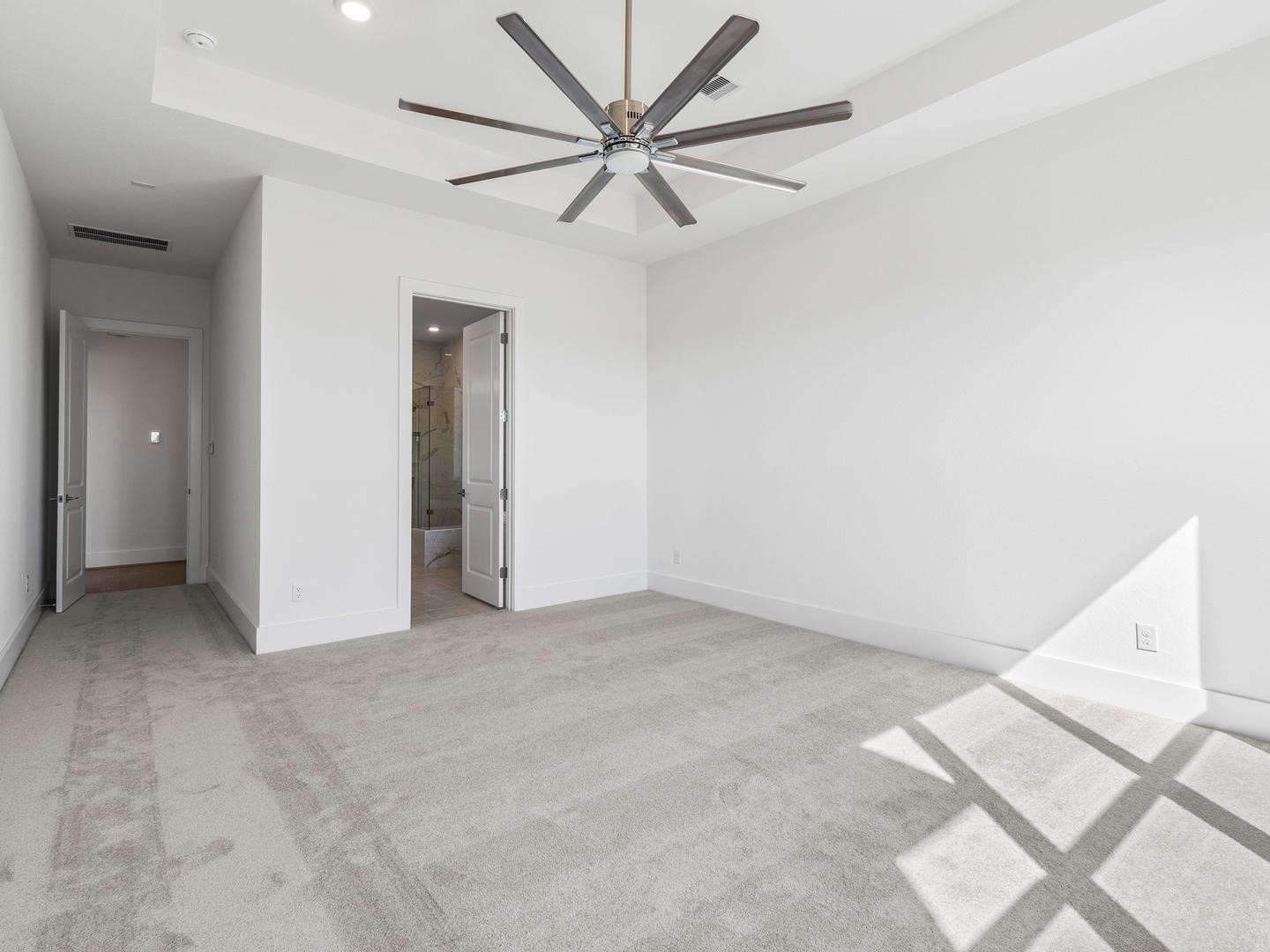 7106 Sunflower Valley Drive Property Photo 10
