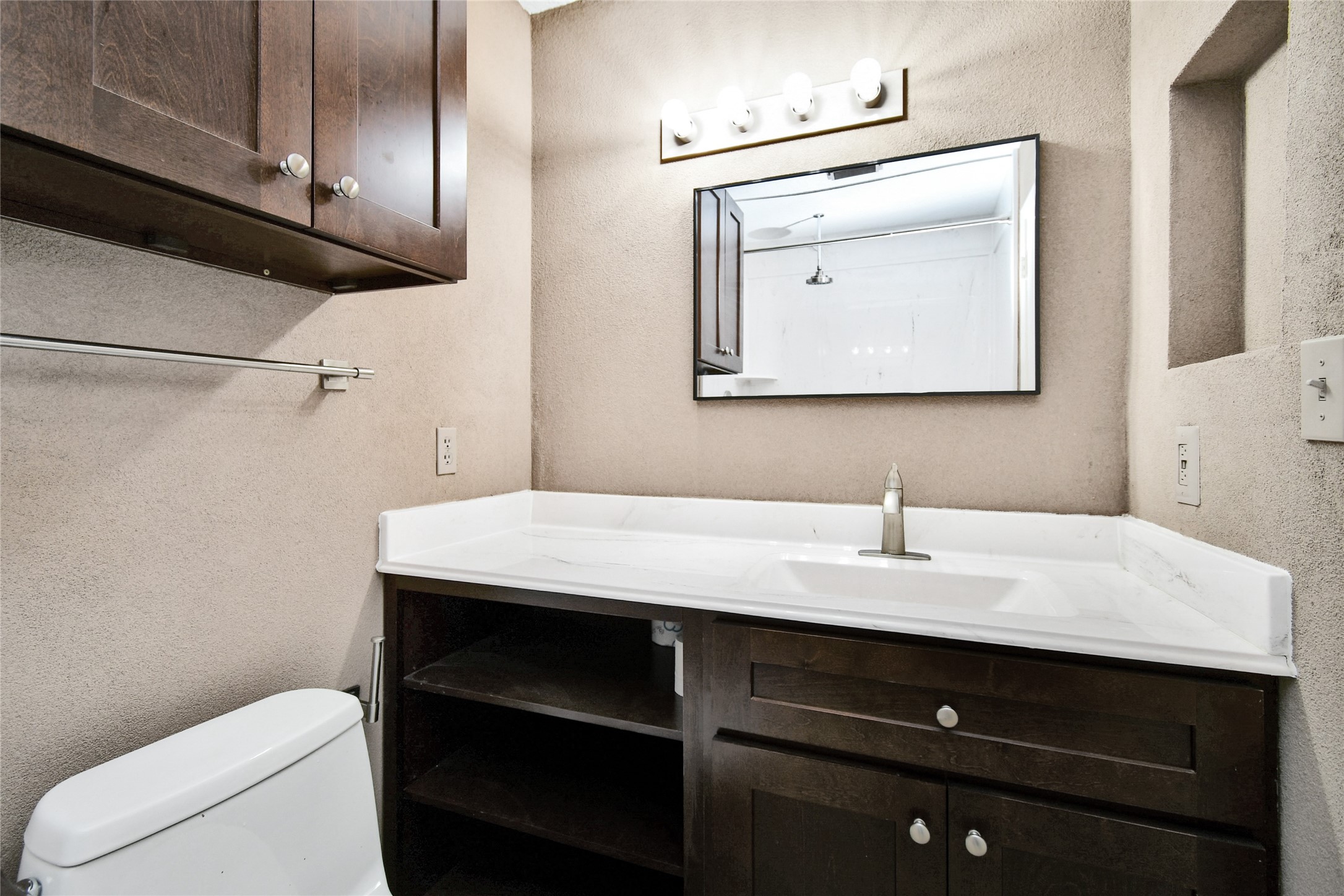 2501 Gulf Freeway 14a Property Photo 25