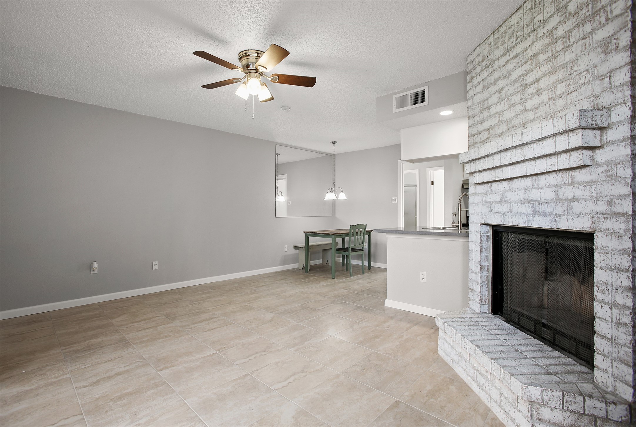260 El Dorado Boulevard 2407 Property Photo 3