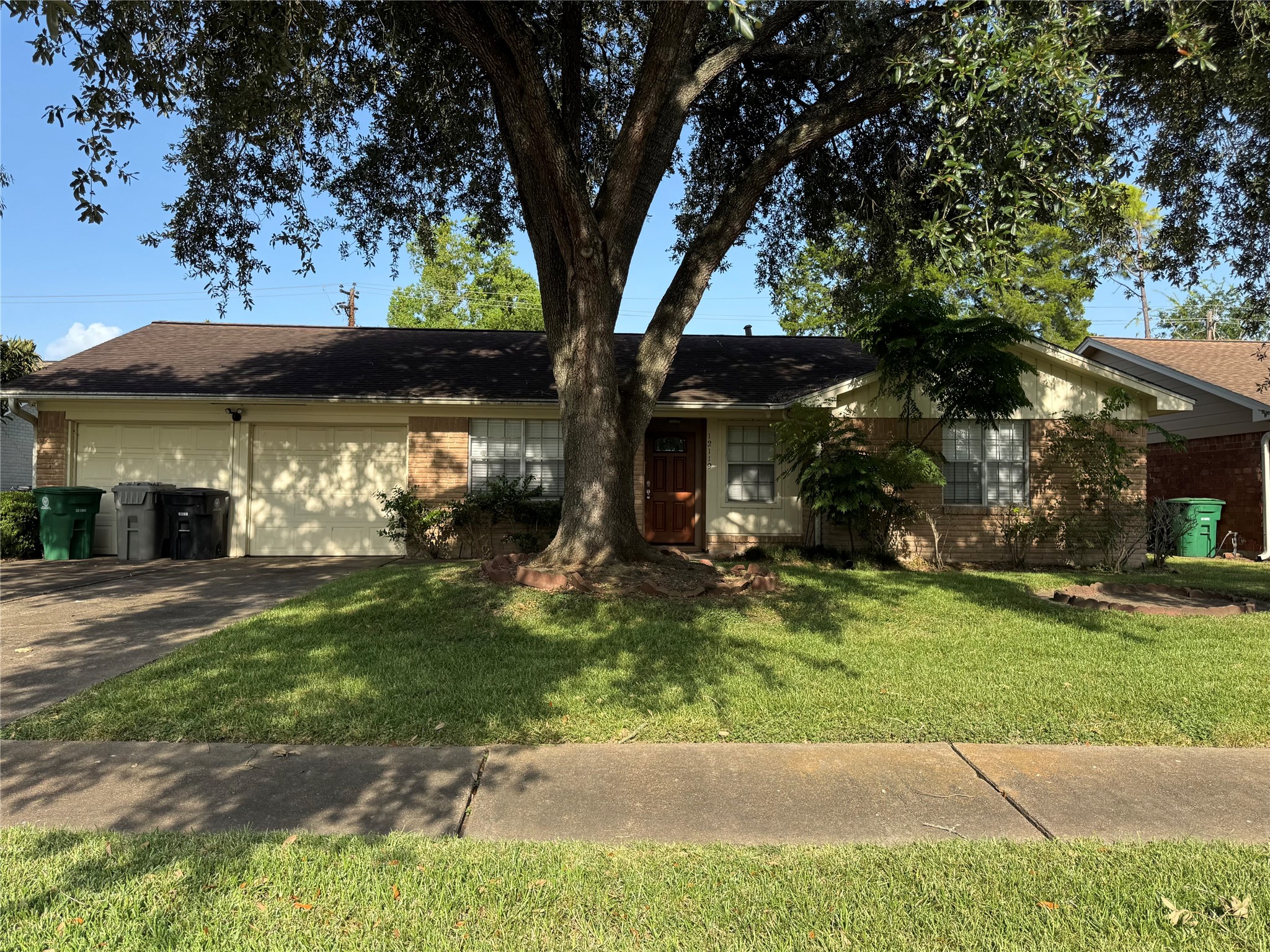 12119 Dunlap Street Property Photo 1
