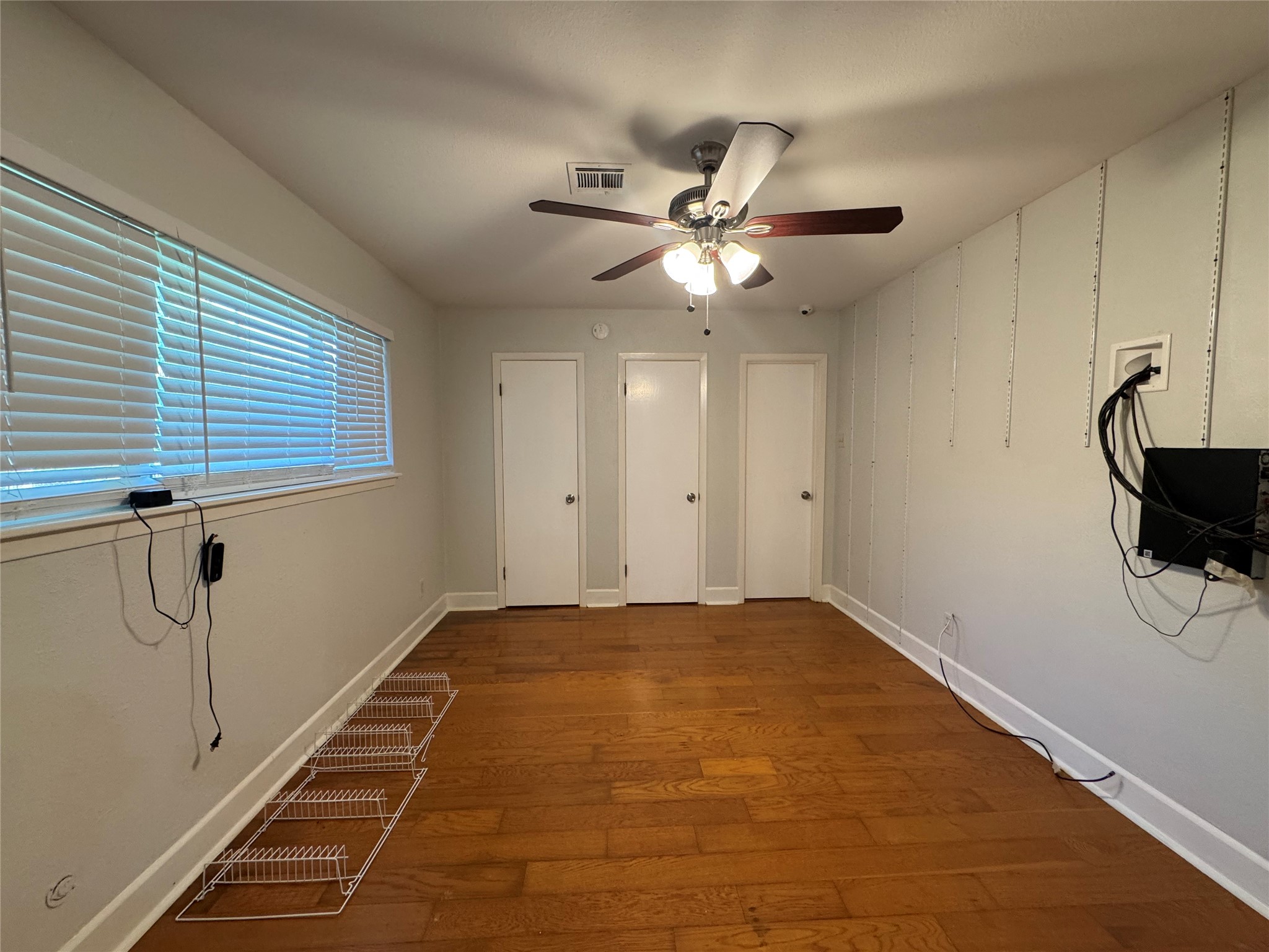 12119 Dunlap Street Property Photo 12