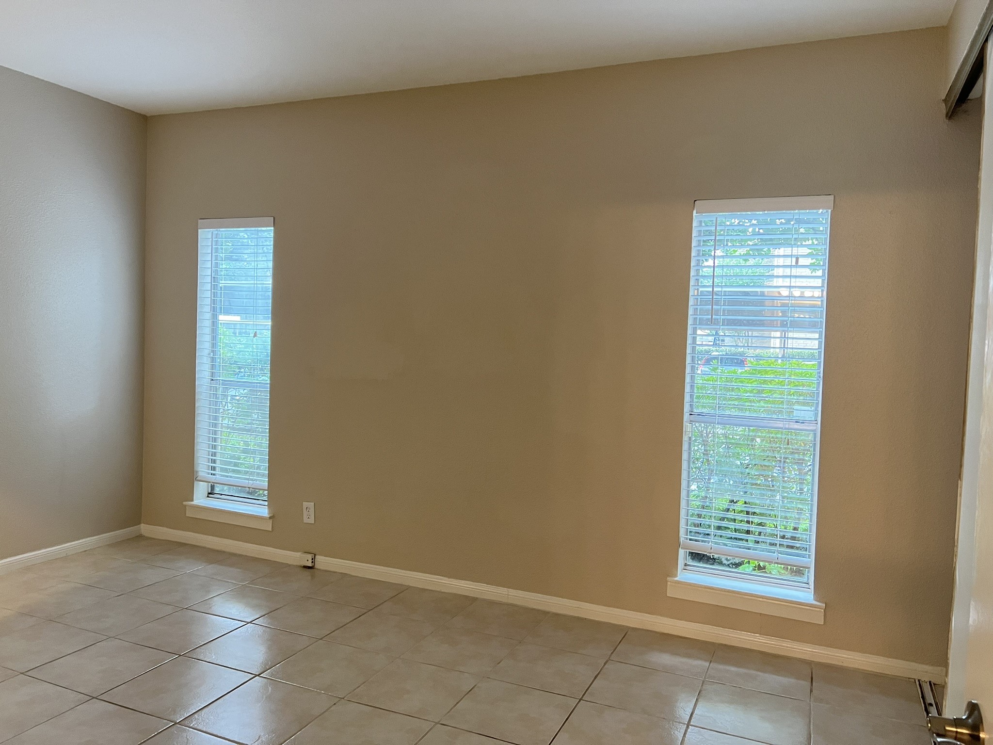 728 Bering Drive 9 Property Photo 15