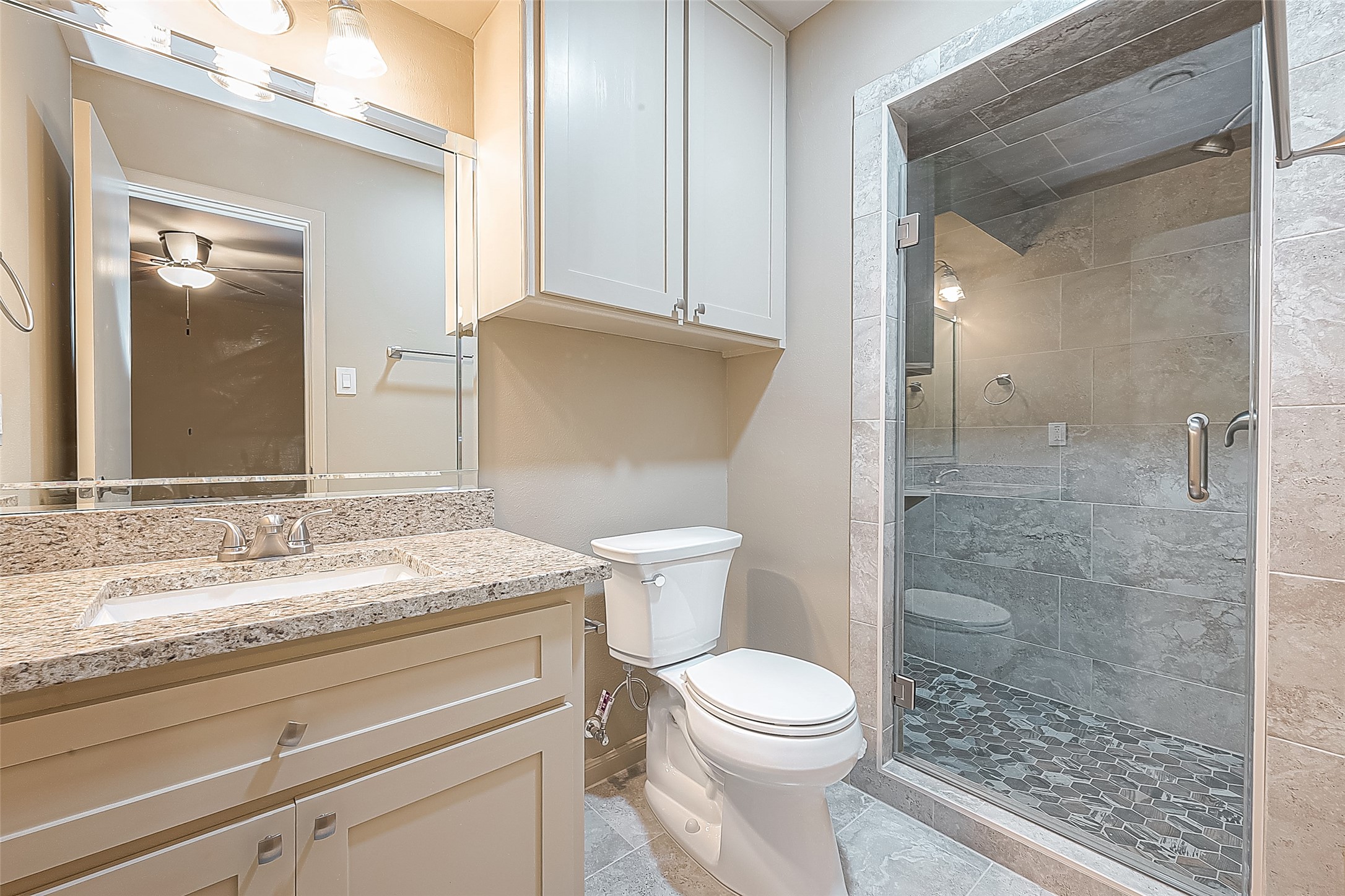 722 Venice Street Property Photo 14