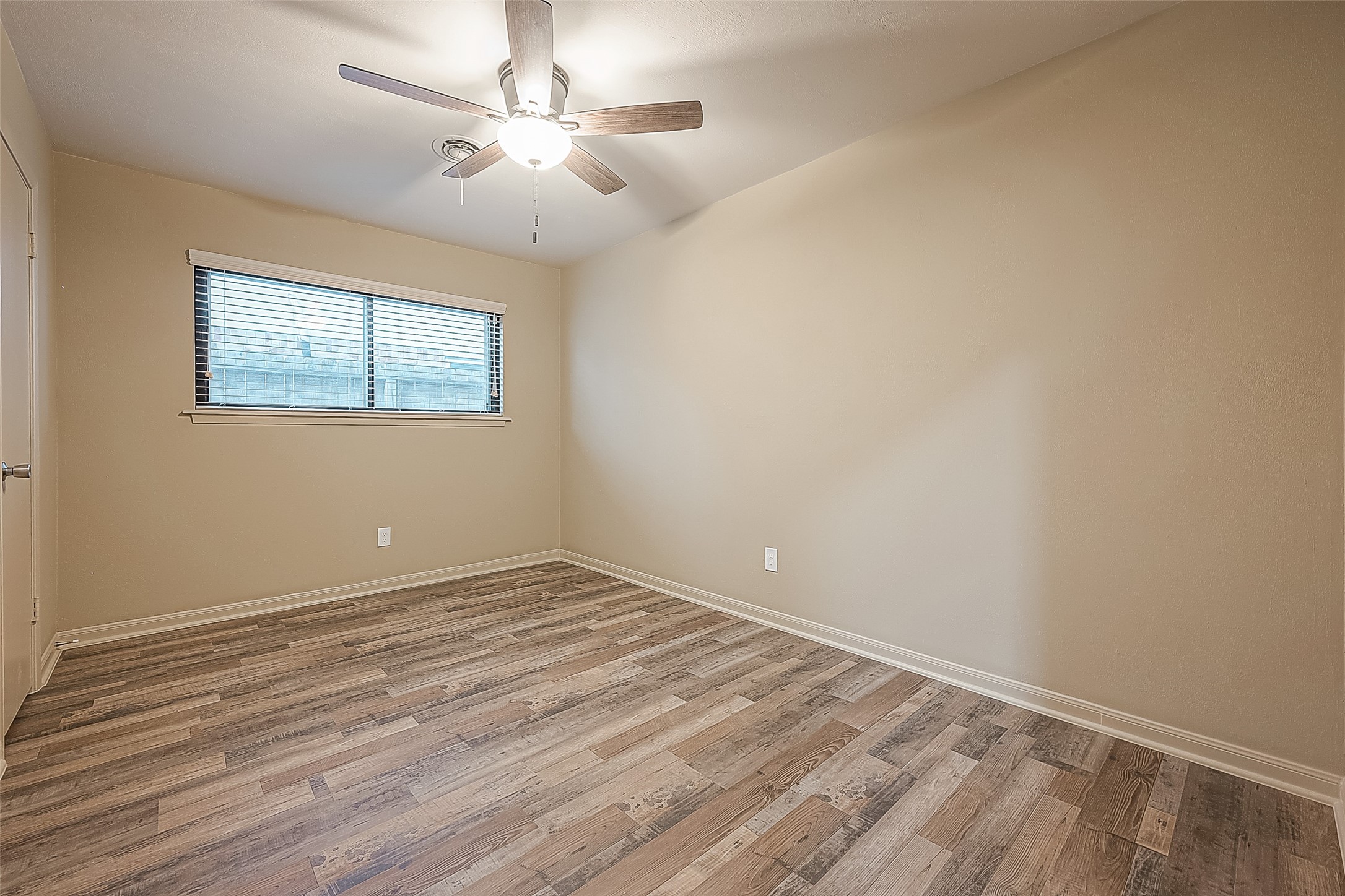 722 Venice Street Property Photo 20