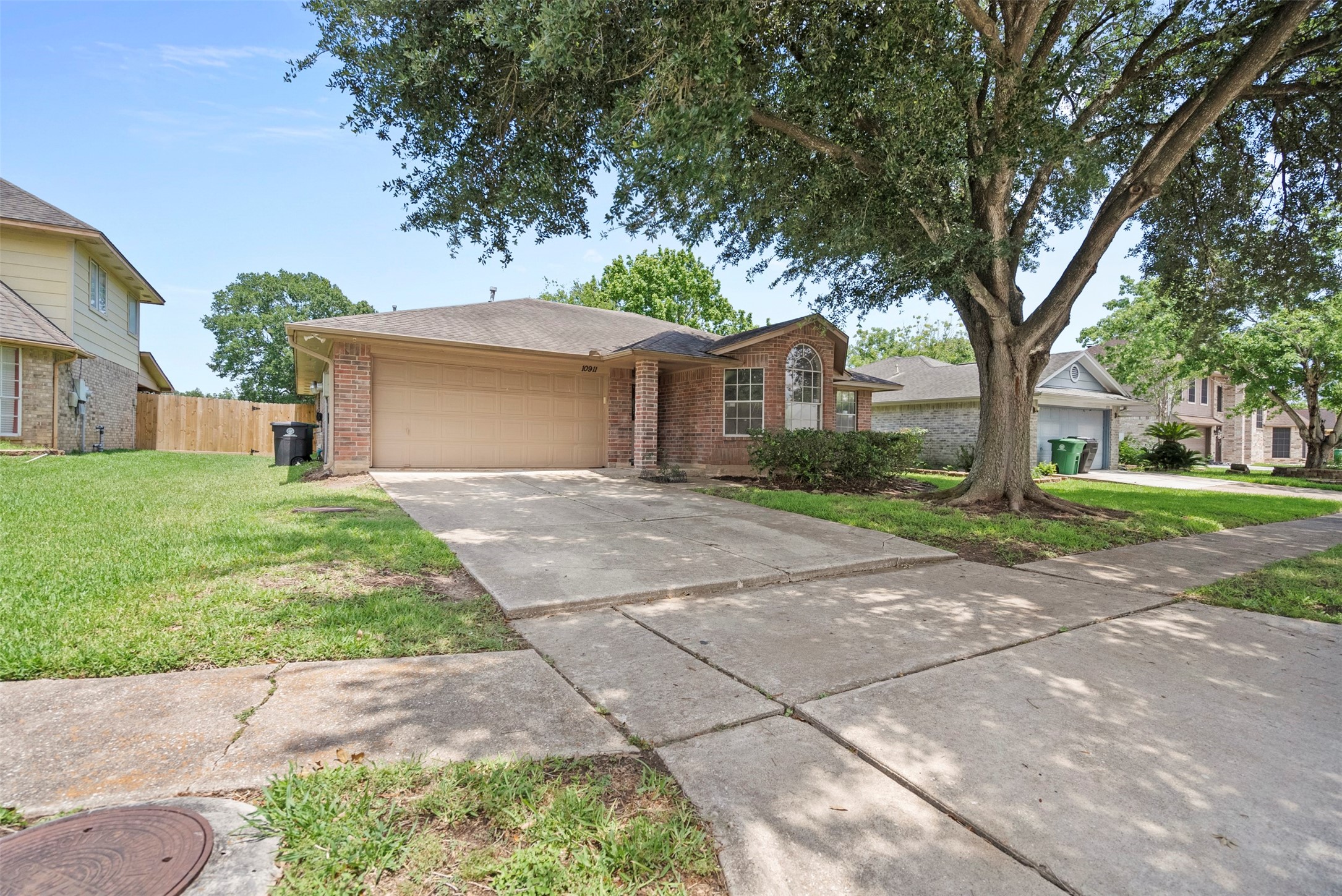 10911 Cedar Bridge Street Property Photo 1