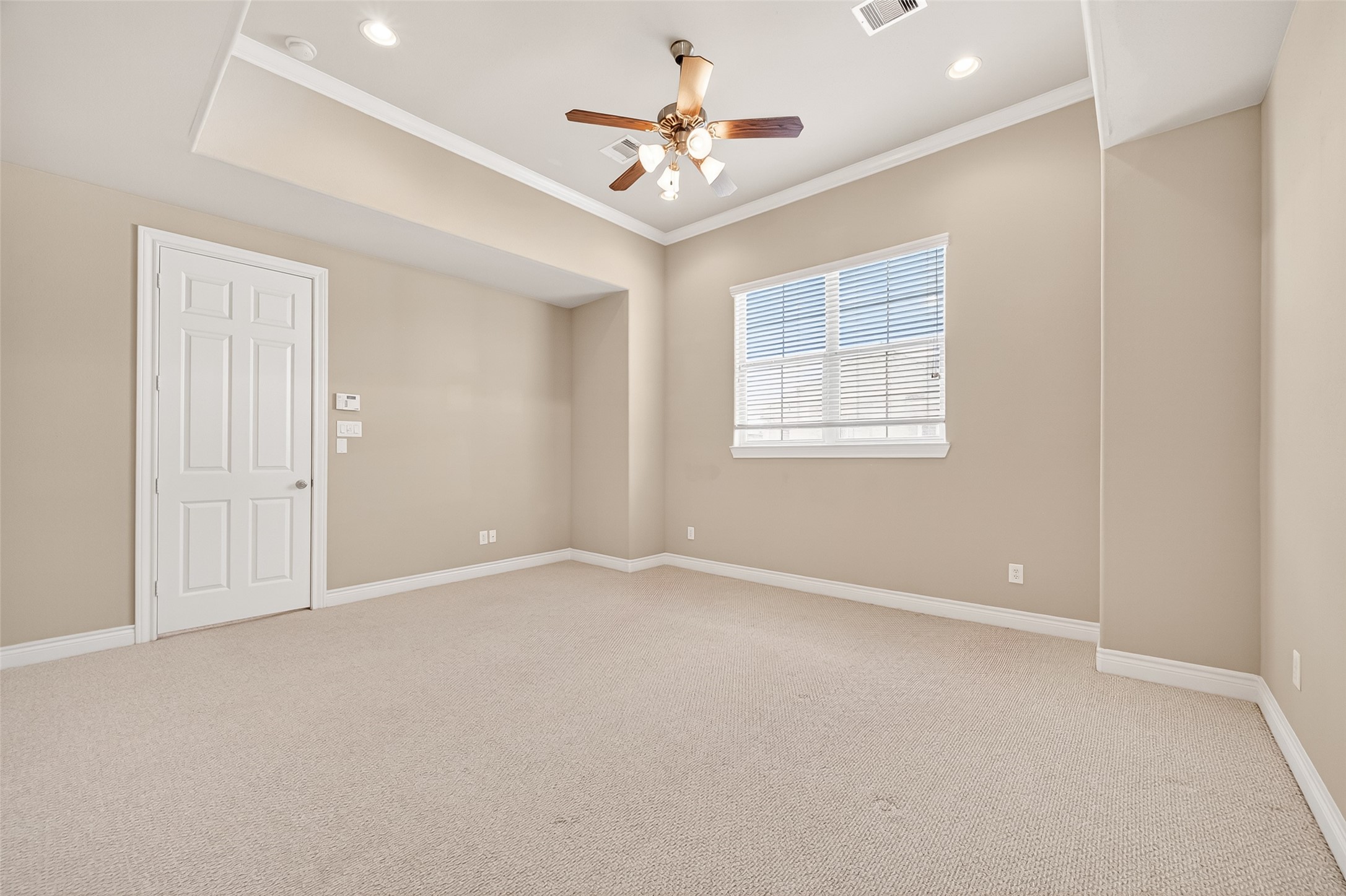 8810 Lakeshore Bend Drive Property Photo 31