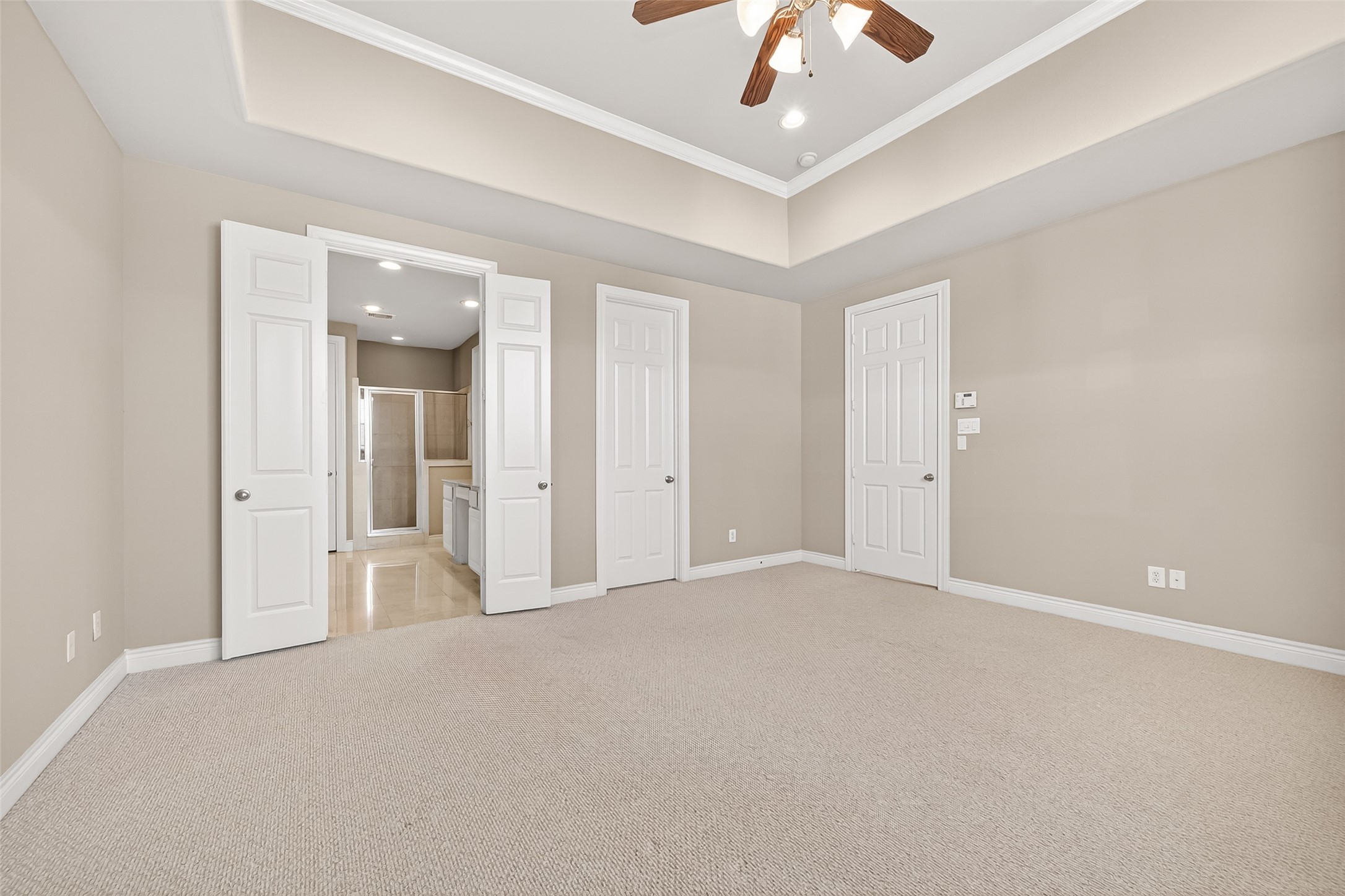 8810 Lakeshore Bend Drive Property Photo 32