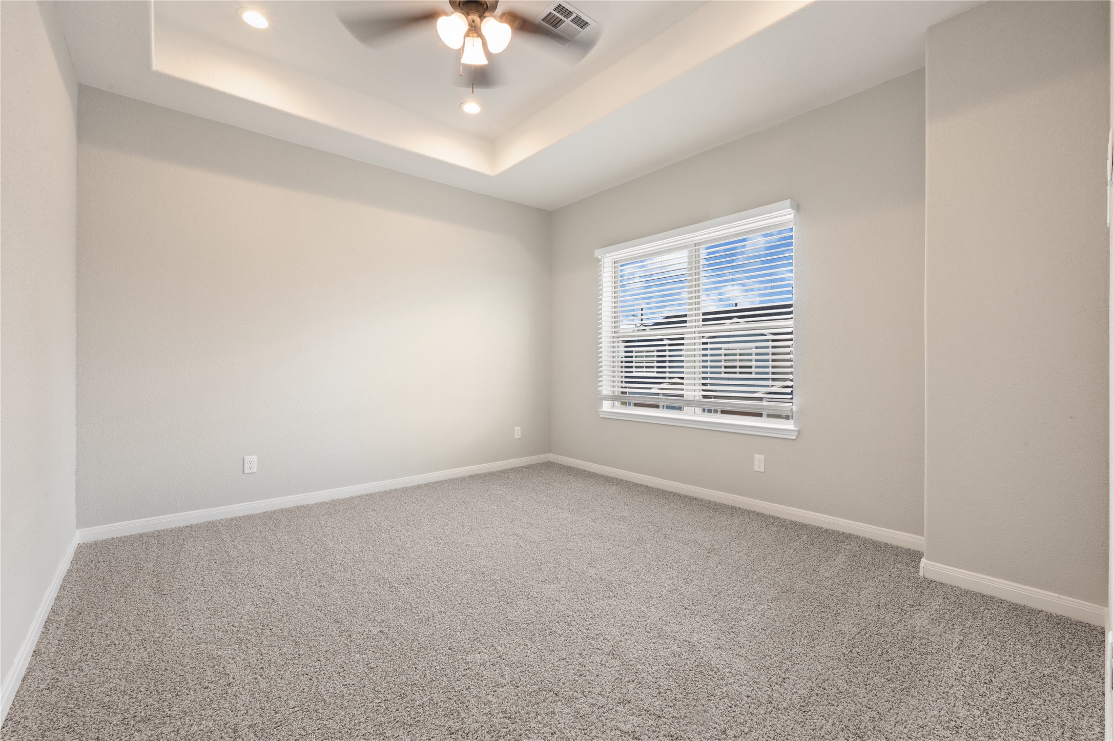 14010 Longstreet 502 Property Photo 14