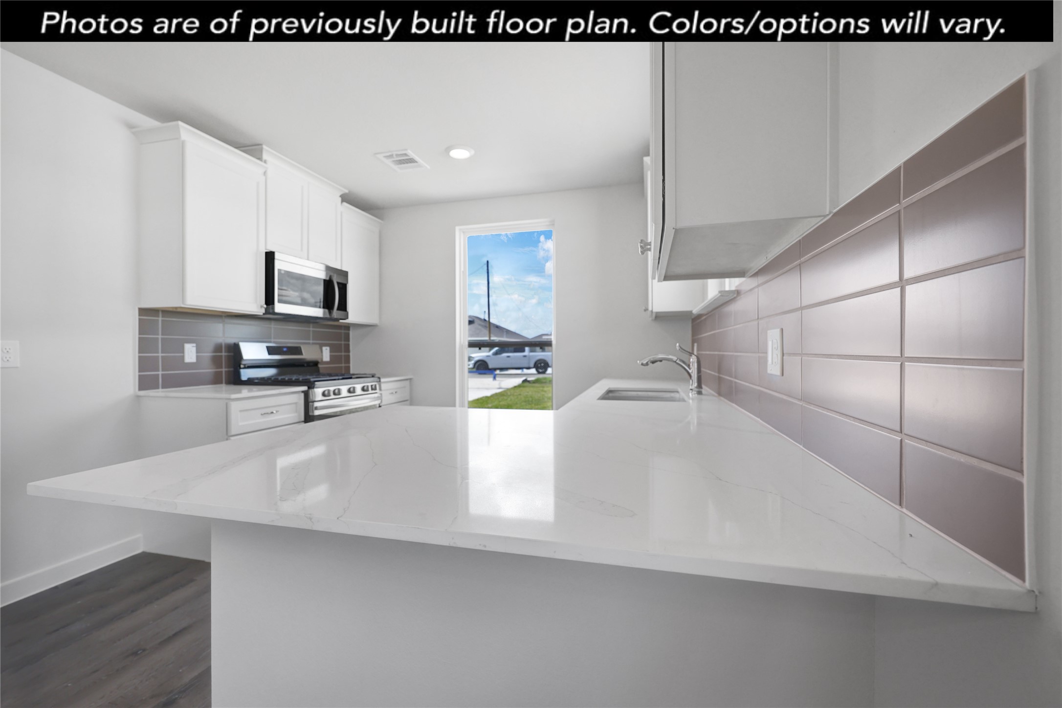 25756 John Wayne Road Property Photo 3