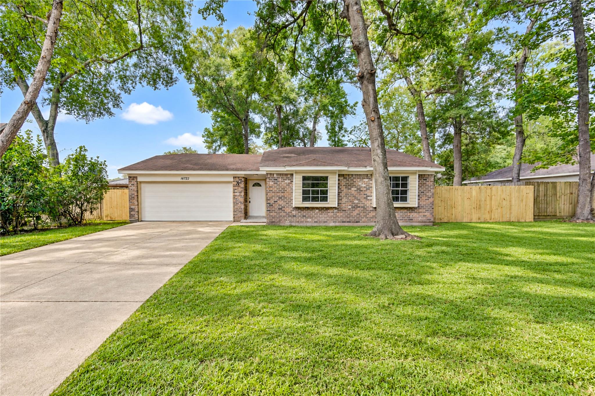 16722 Tupelo Lane, Splendora TX 77372 Property Photo 1