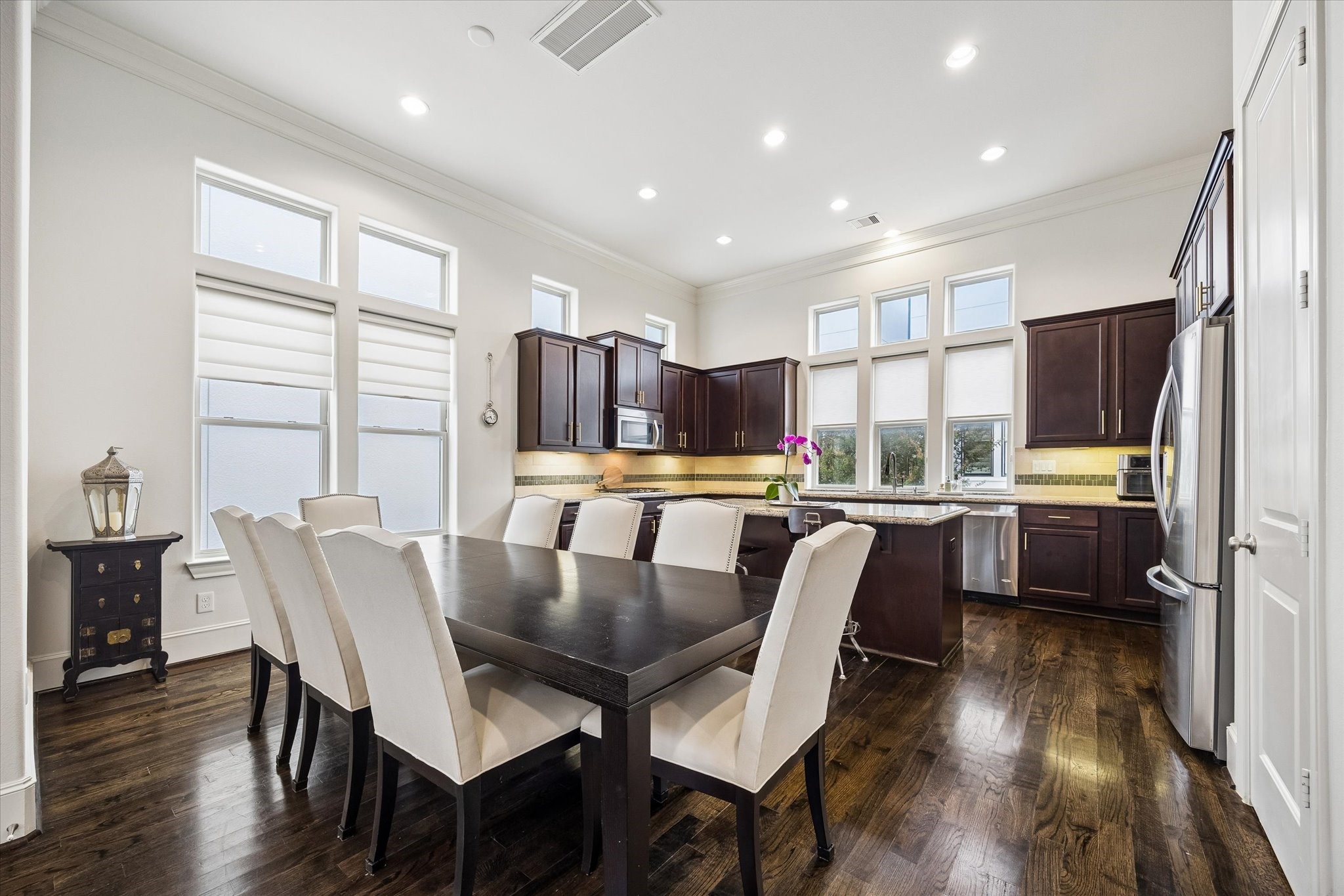 2725 Cohn Garden Property Photo 5