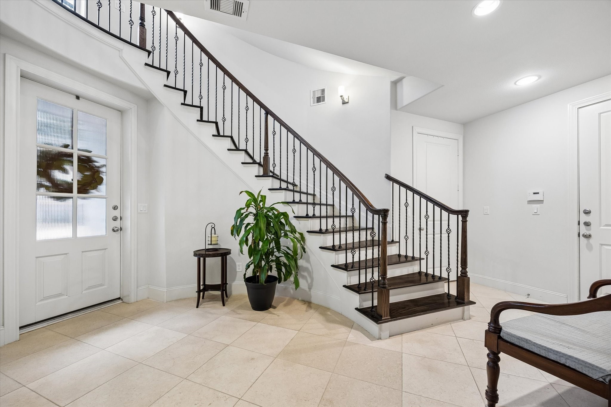 2725 Cohn Garden Property Photo 7