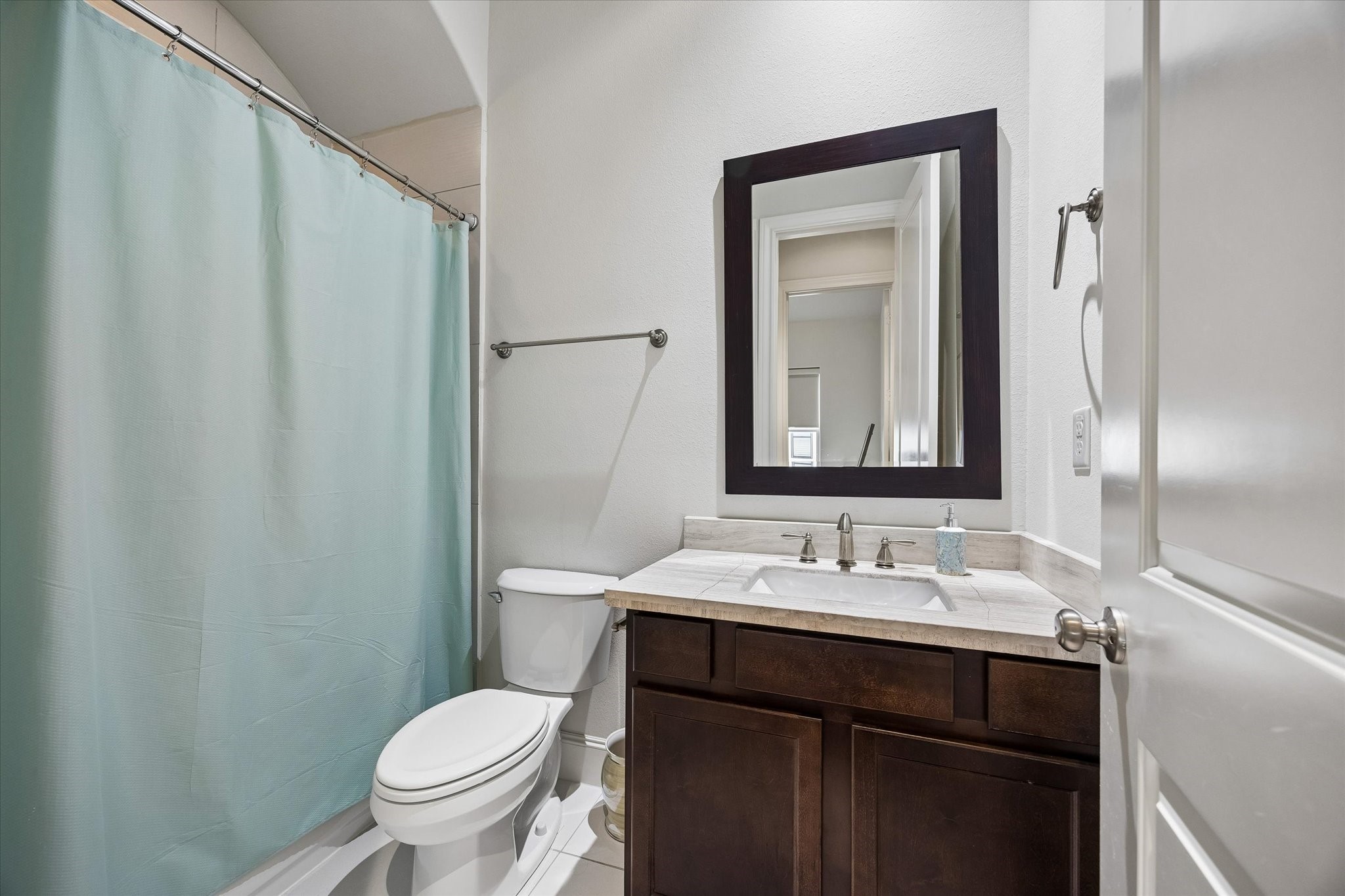 2725 Cohn Garden Property Photo 18