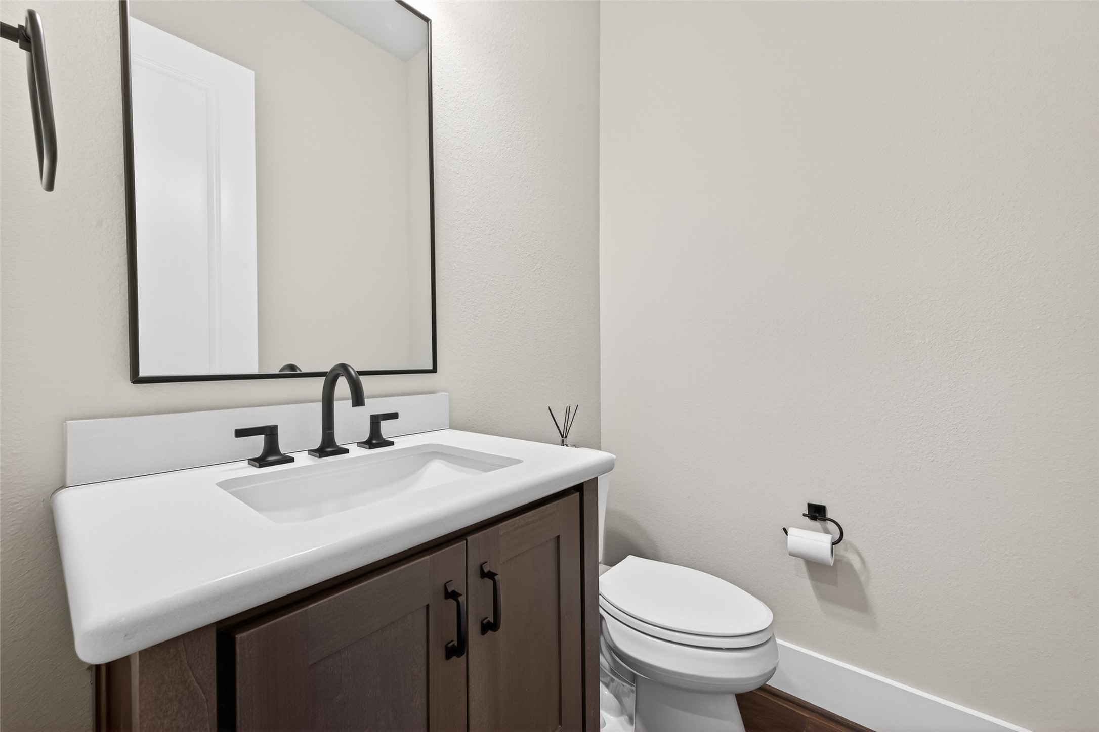 1303 Royal Knoll Lane Property Photo 32
