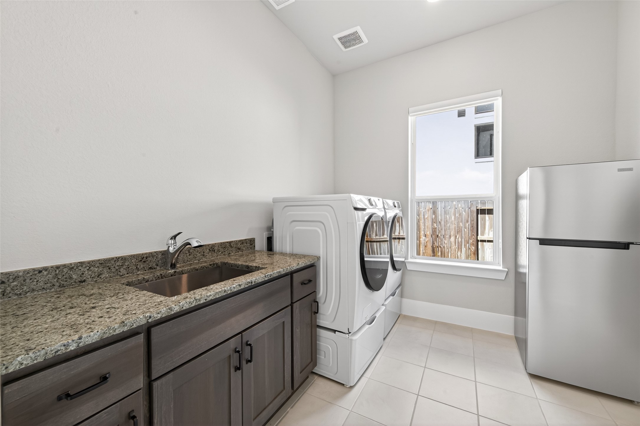 1303 Royal Knoll Lane Property Photo 33