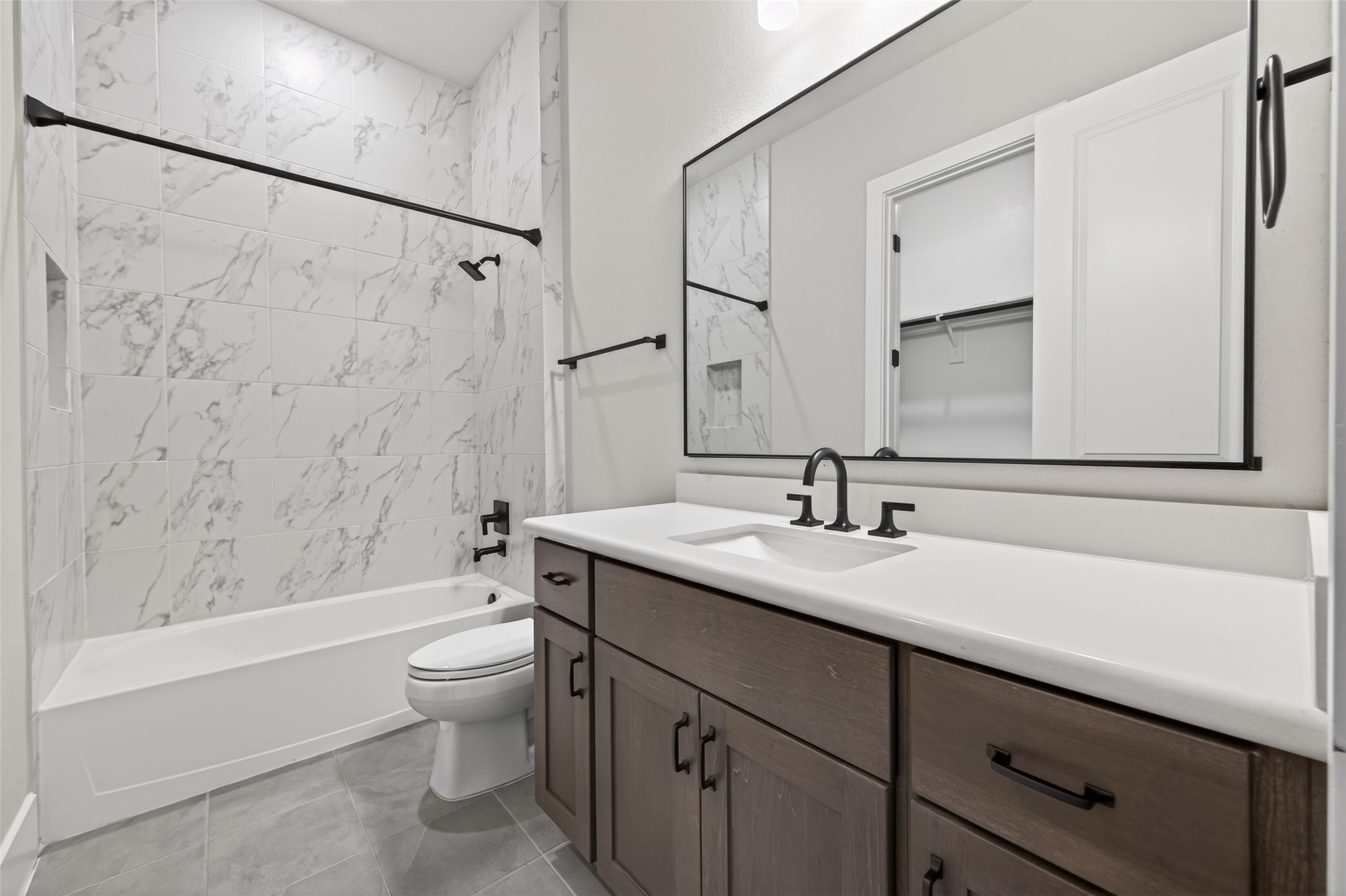 1303 Royal Knoll Lane Property Photo 34
