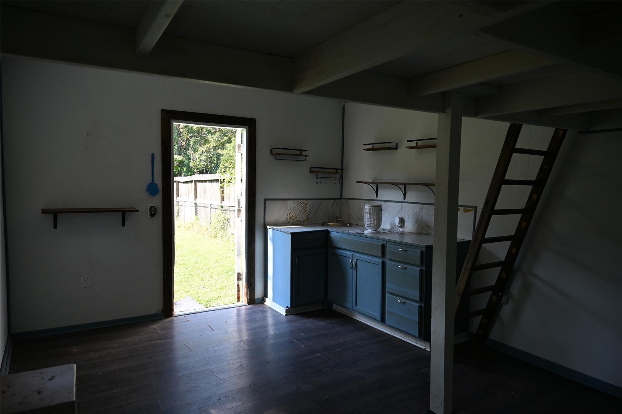 212 Summit Drive Property Photo 21