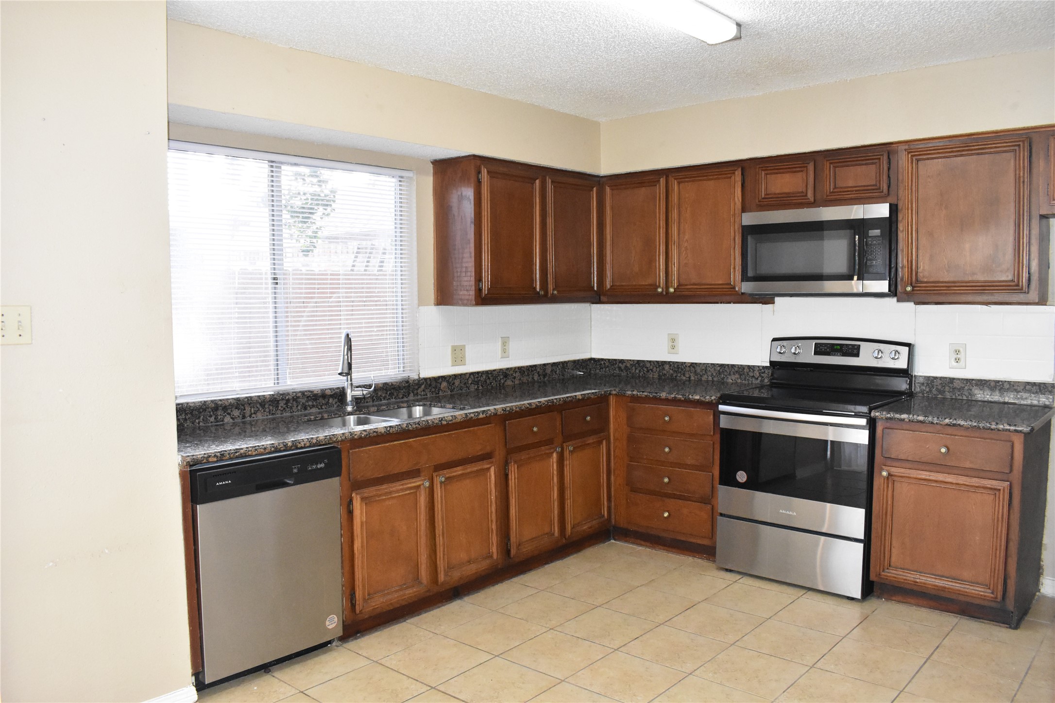 8903 Kalewood Drive Property Photo 15