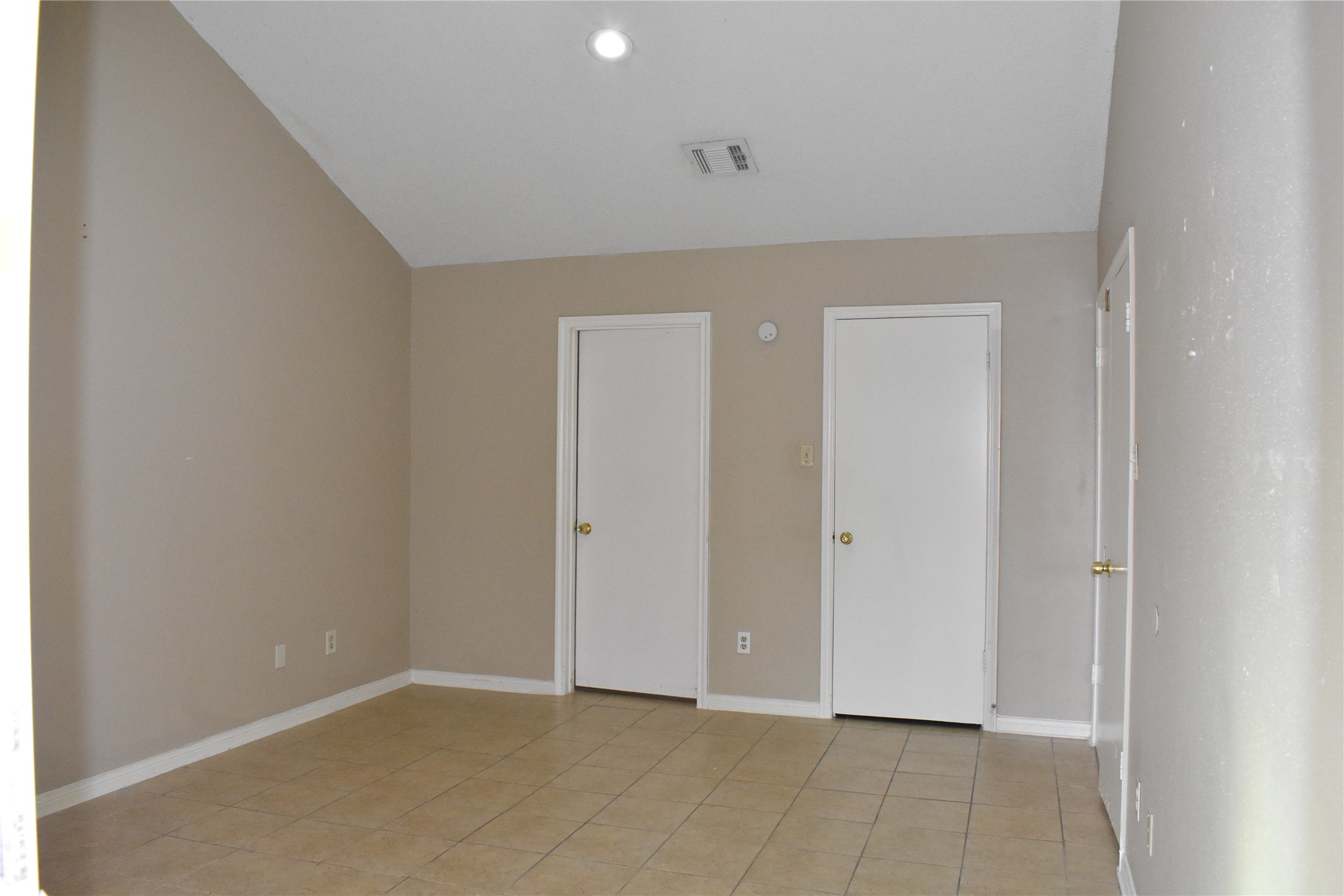 8903 Kalewood Drive Property Photo 18