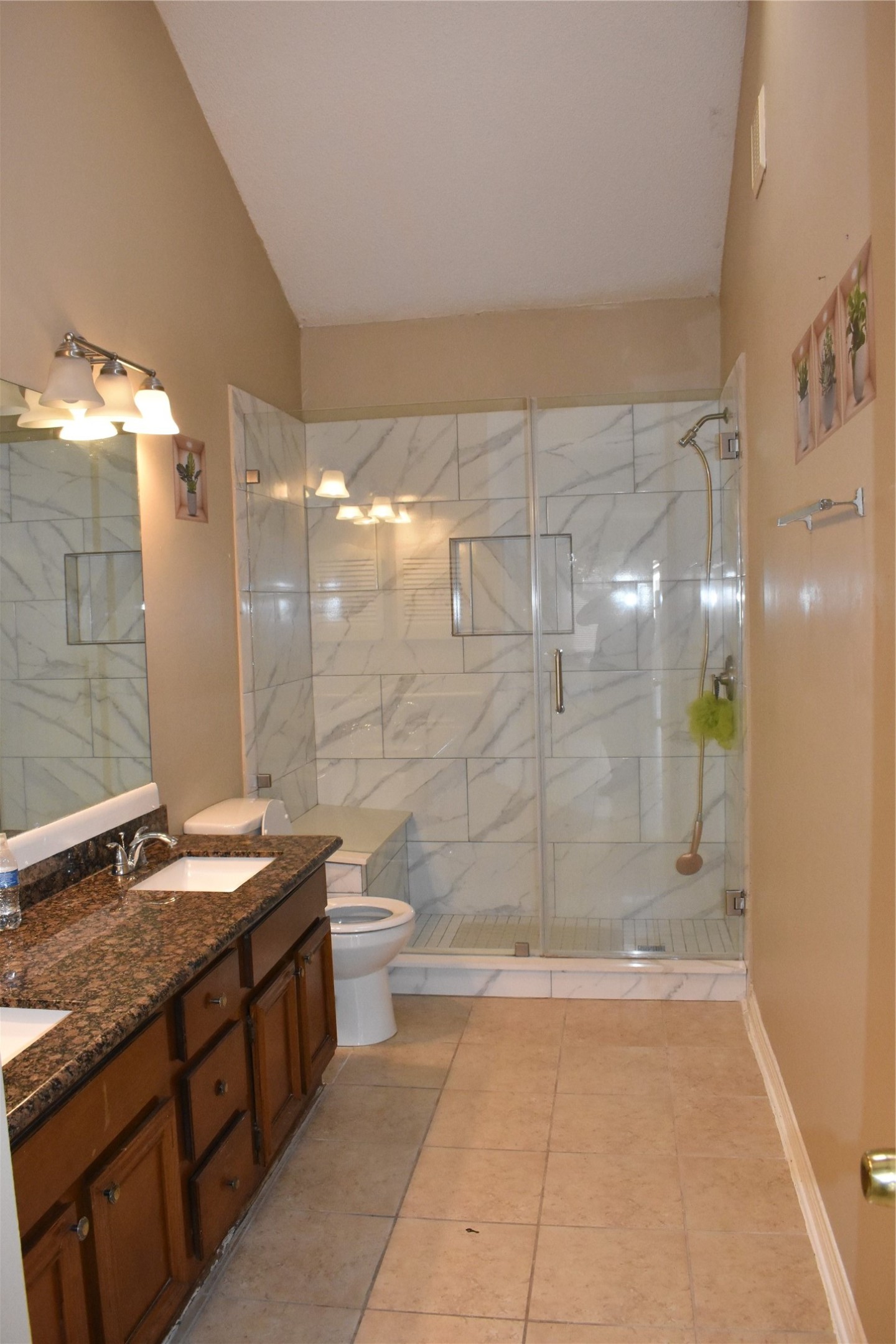 8903 Kalewood Drive Property Photo 20