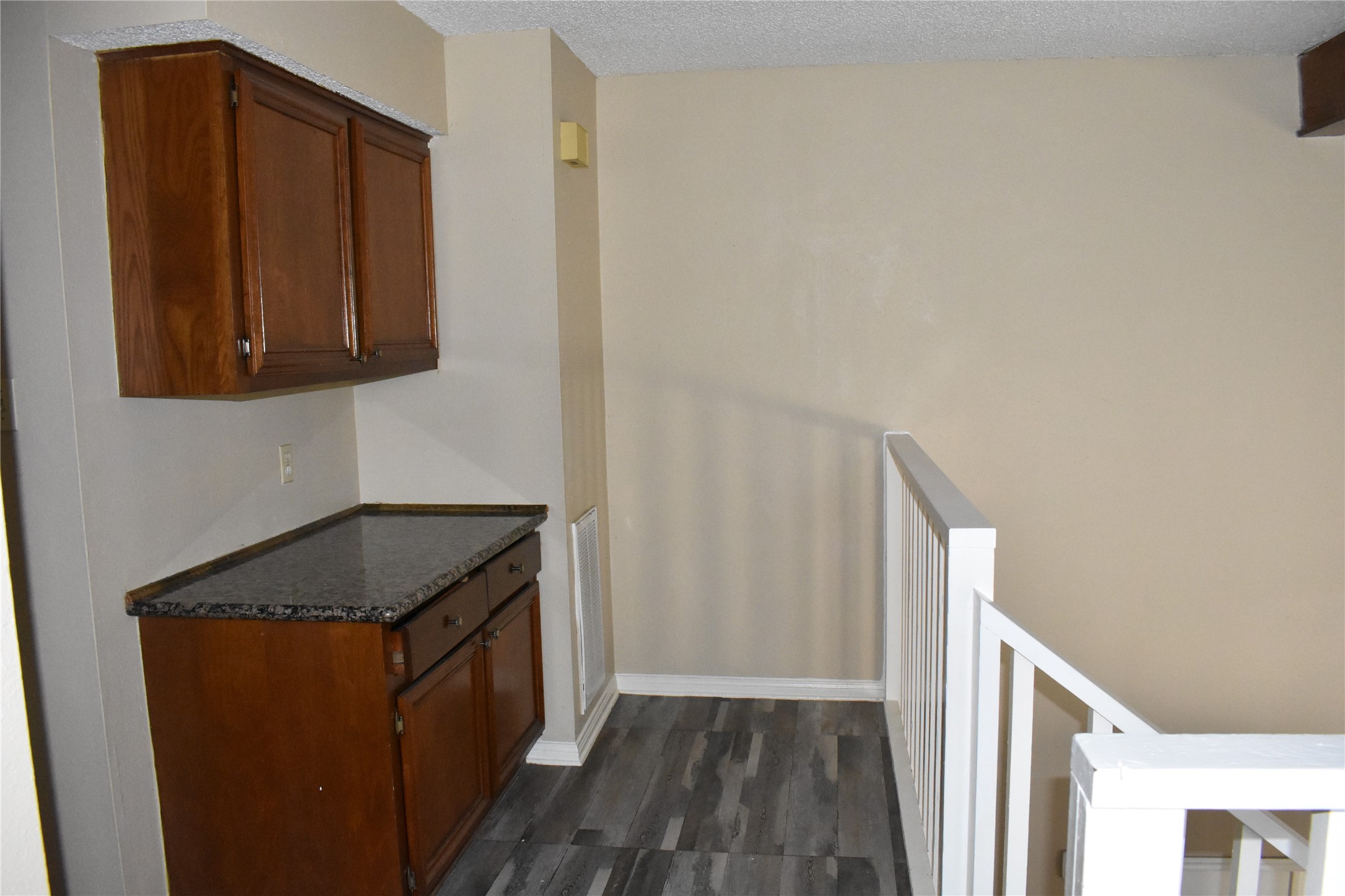 8903 Kalewood Drive Property Photo 24