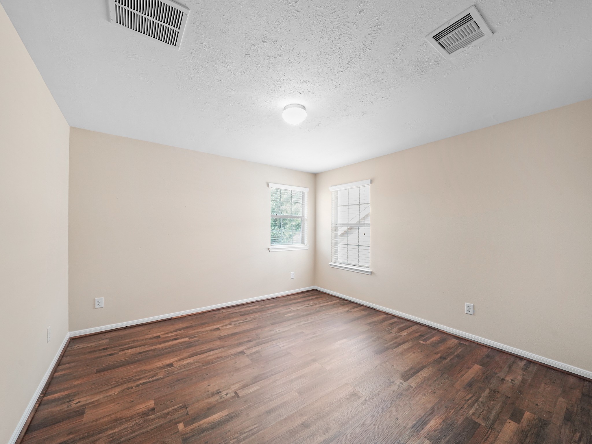 21614 Mid Peak Way Property Photo 17