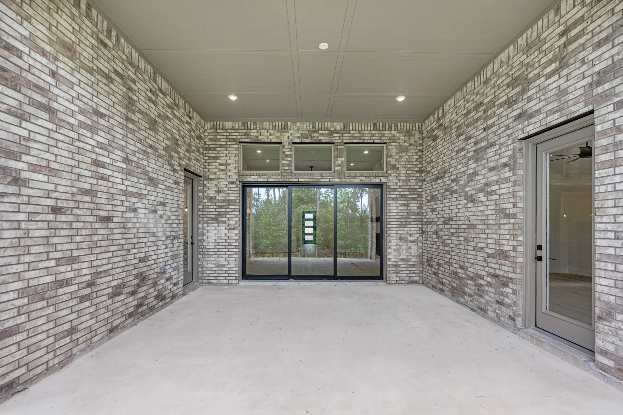 736 Golden Aster Boulevard Property Photo 12