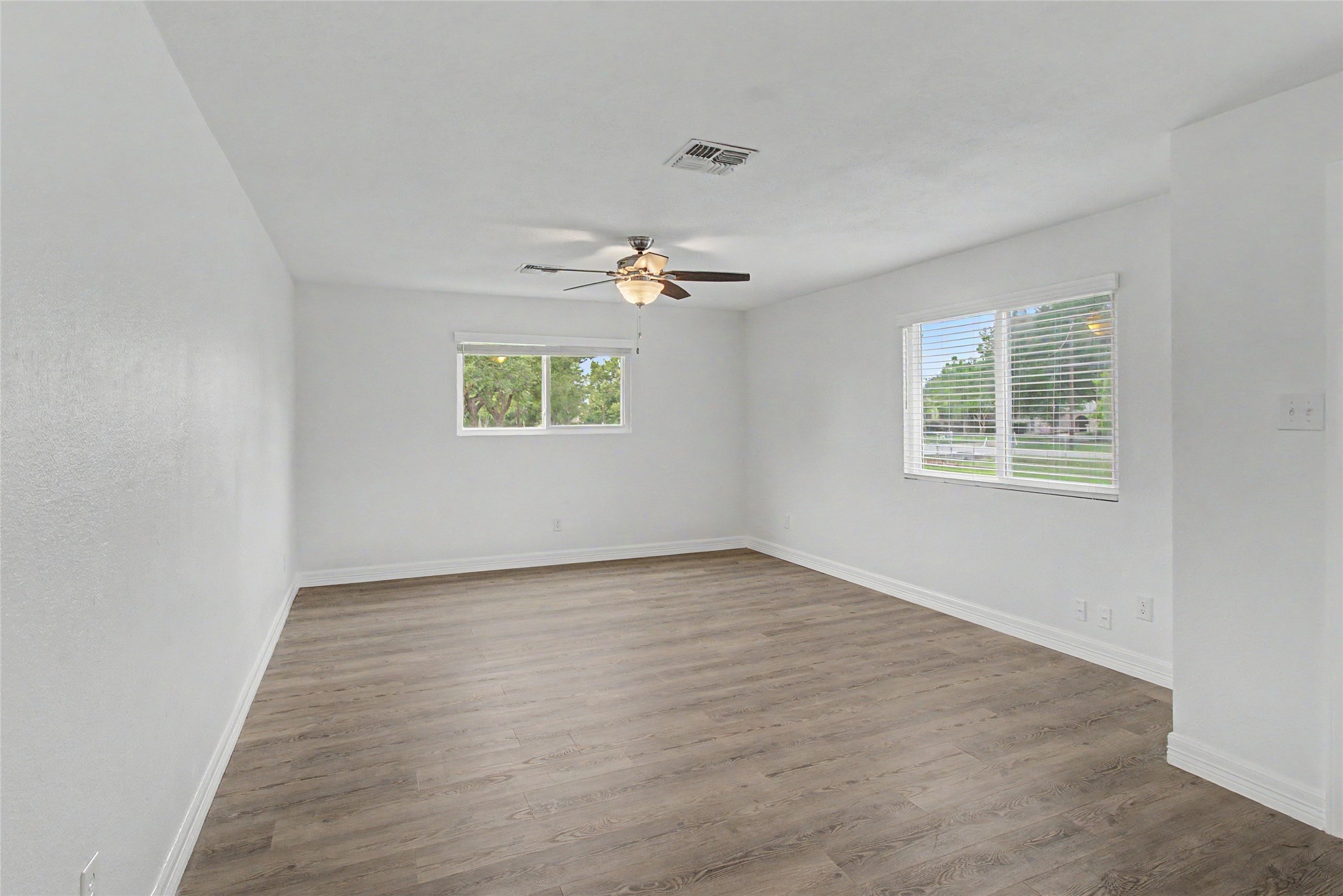 6315 Avenue T Property Photo 8