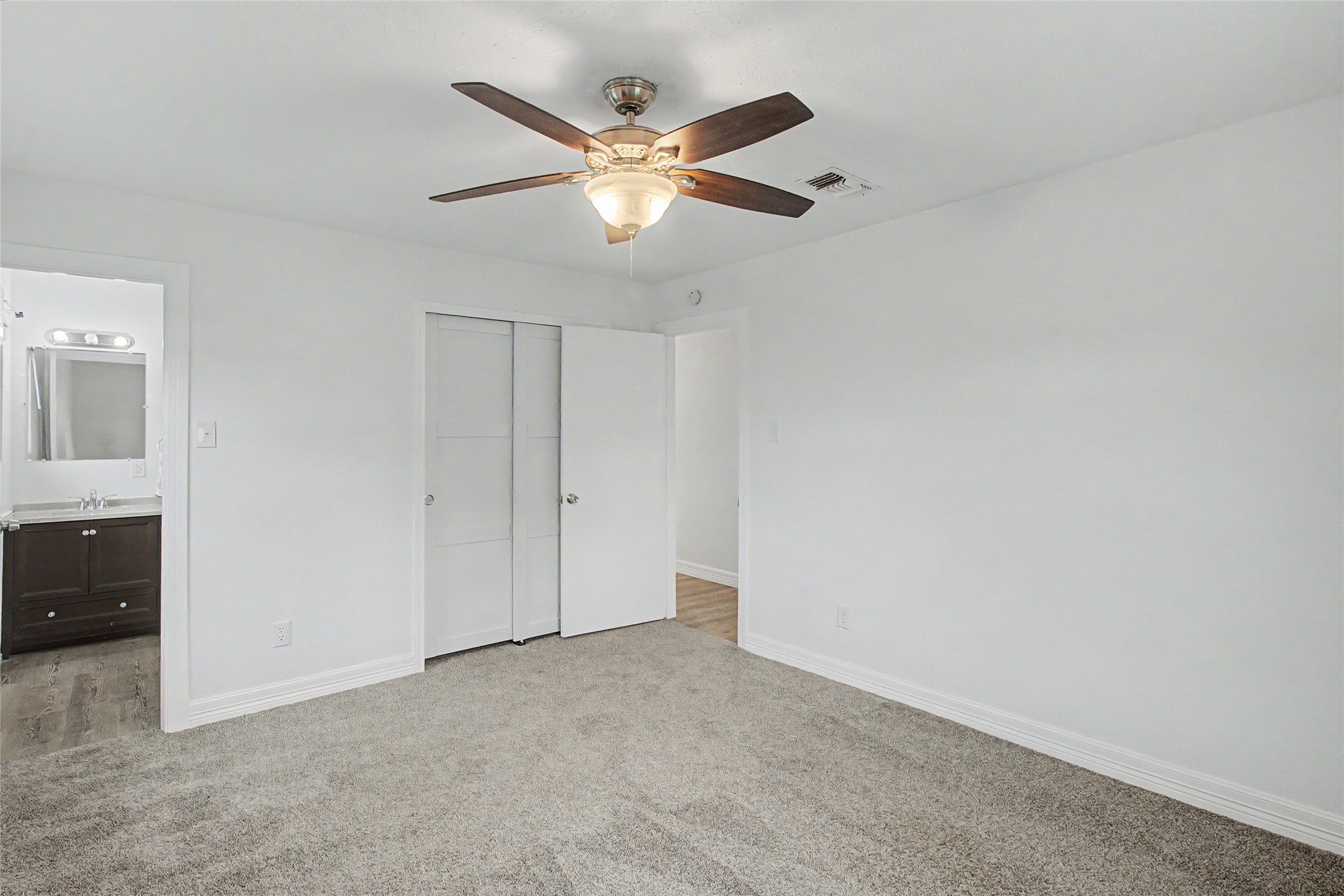 6315 Avenue T Property Photo 16